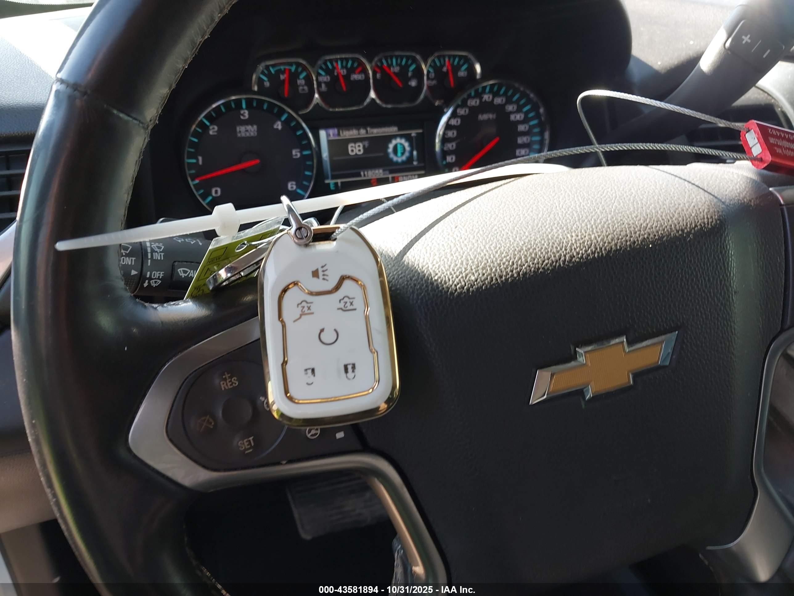 CHEVROLET TAHOE image 11