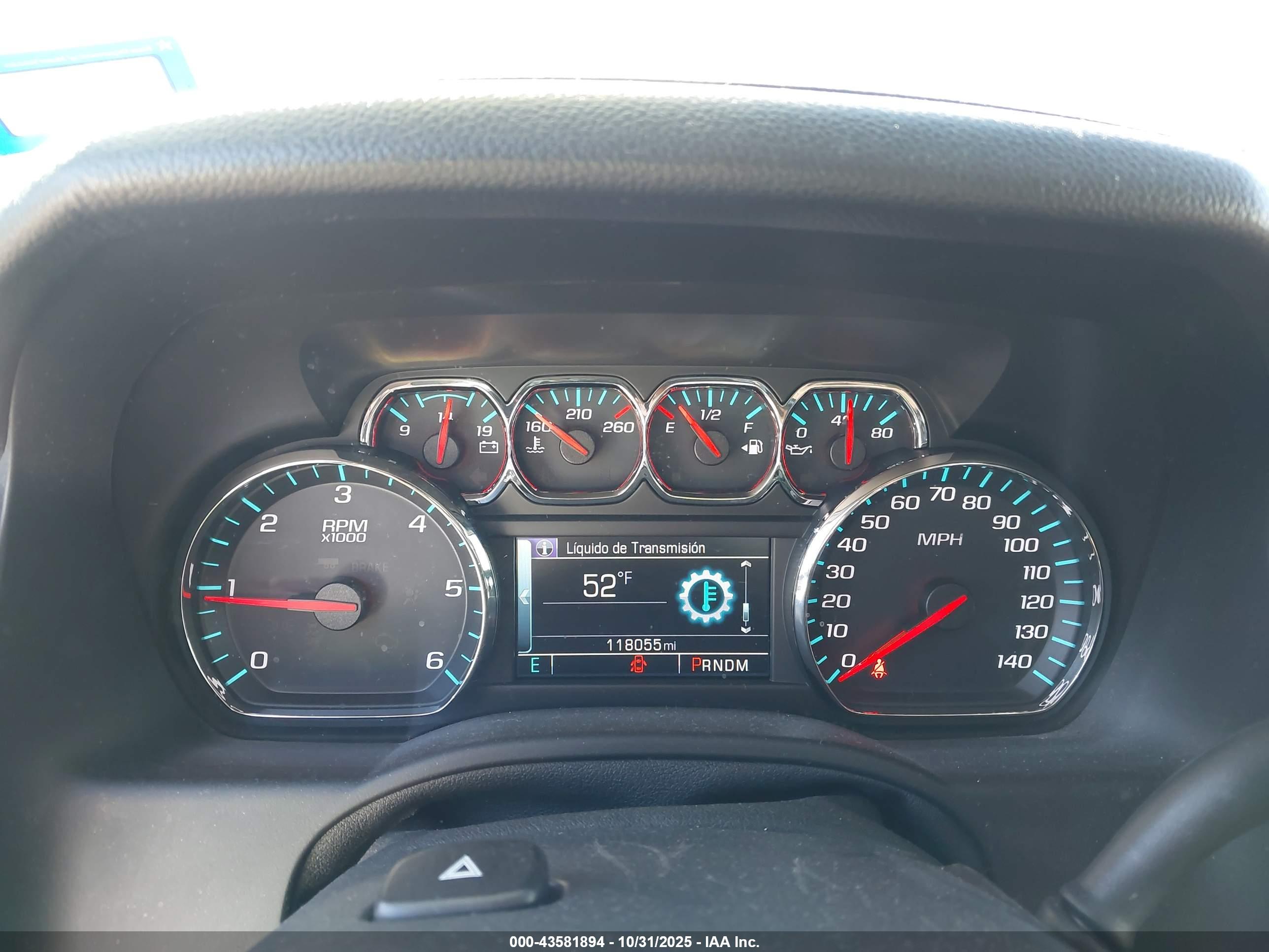 CHEVROLET TAHOE image 7