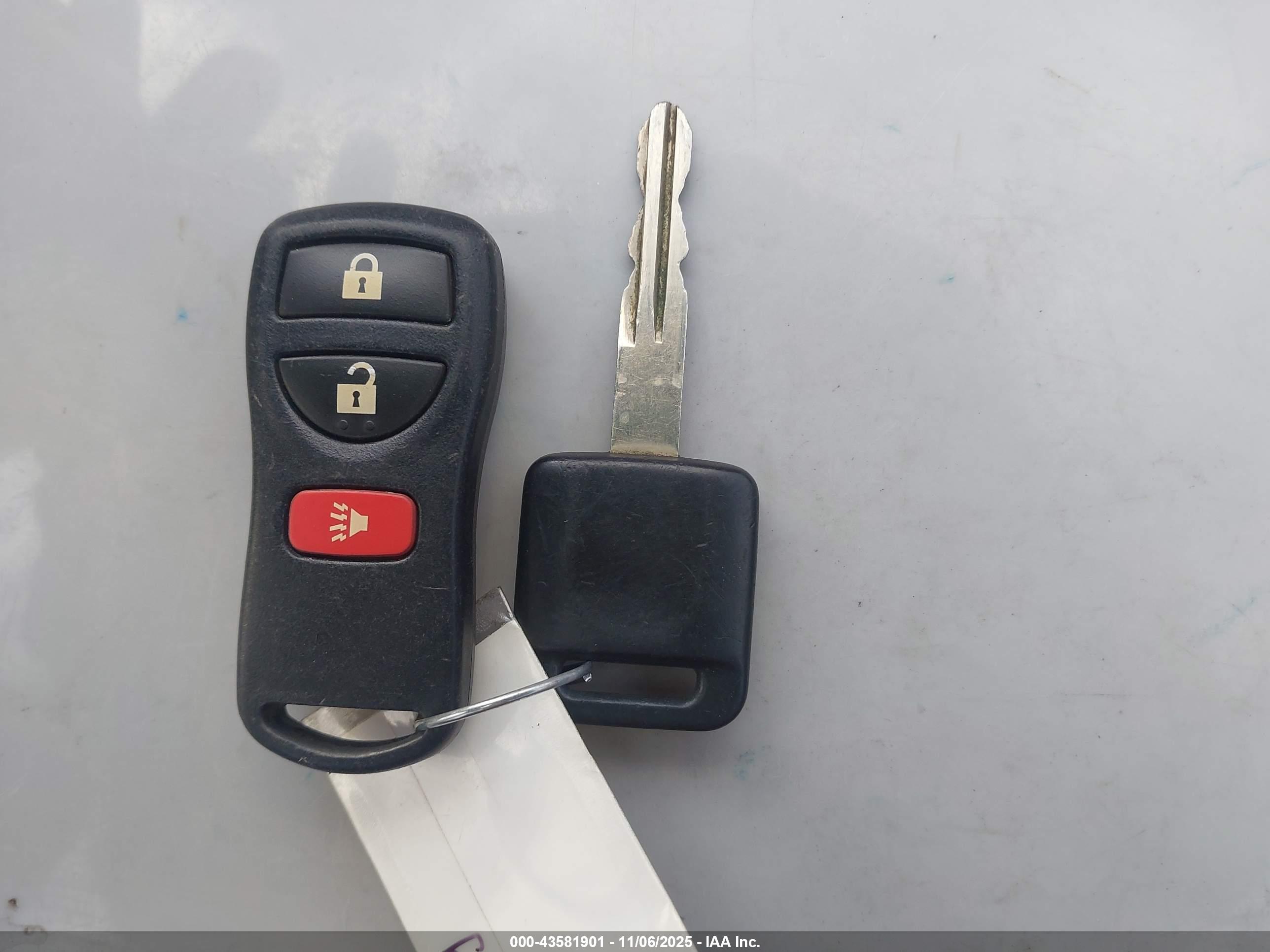 NISSAN FRONTIER image 11