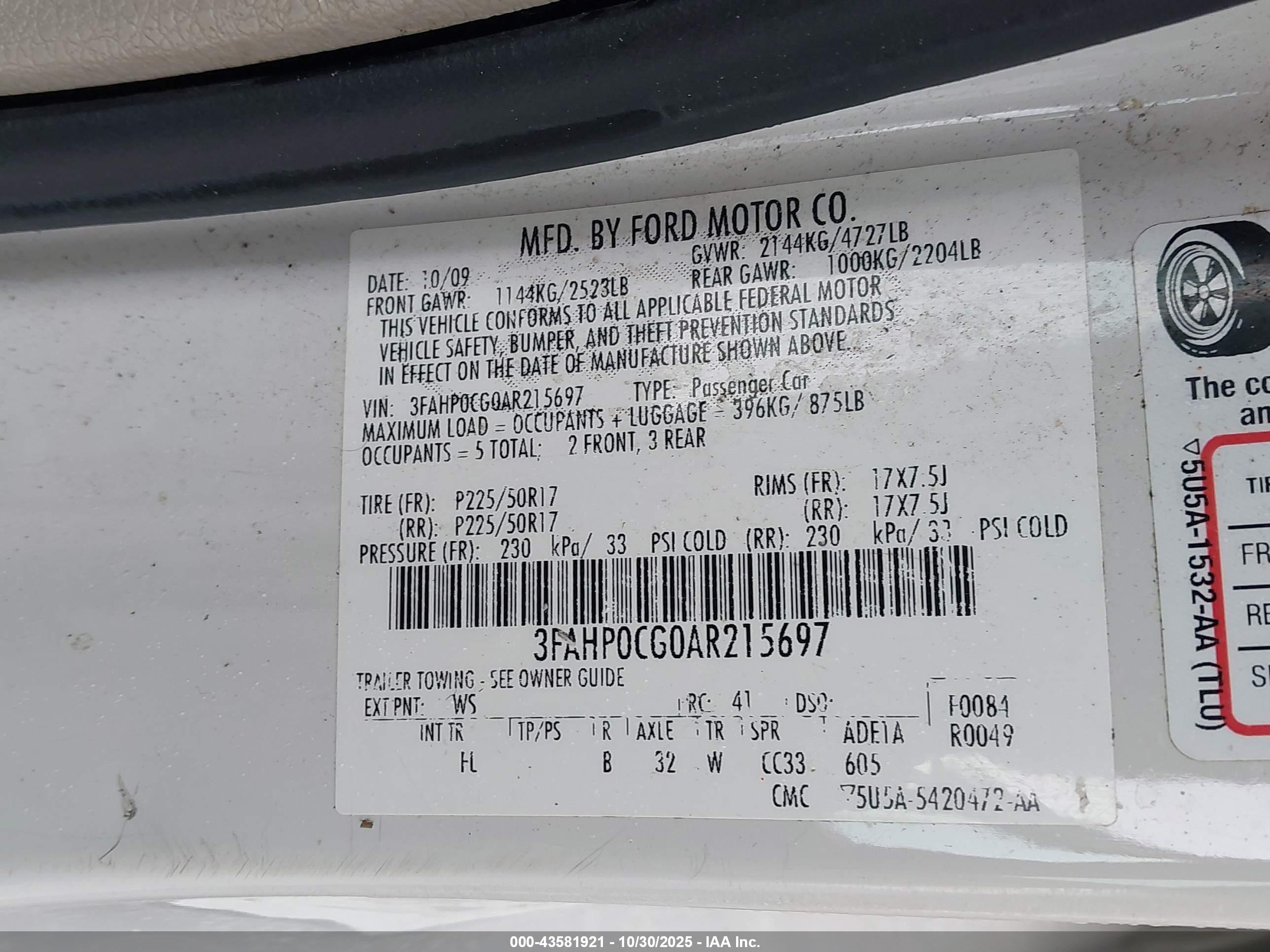 FORD FUSION image 9