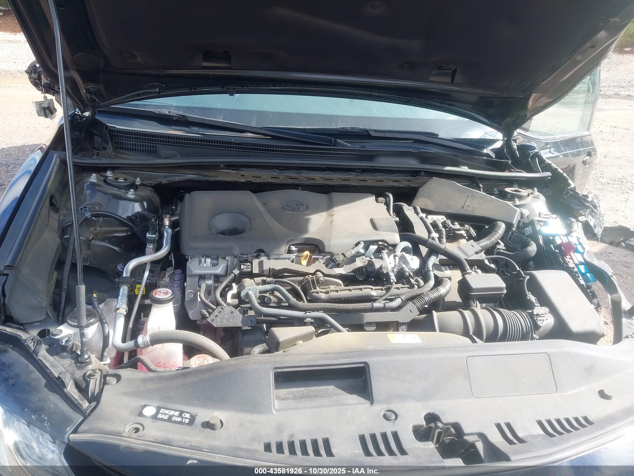 TOYOTA CAMRY image 10