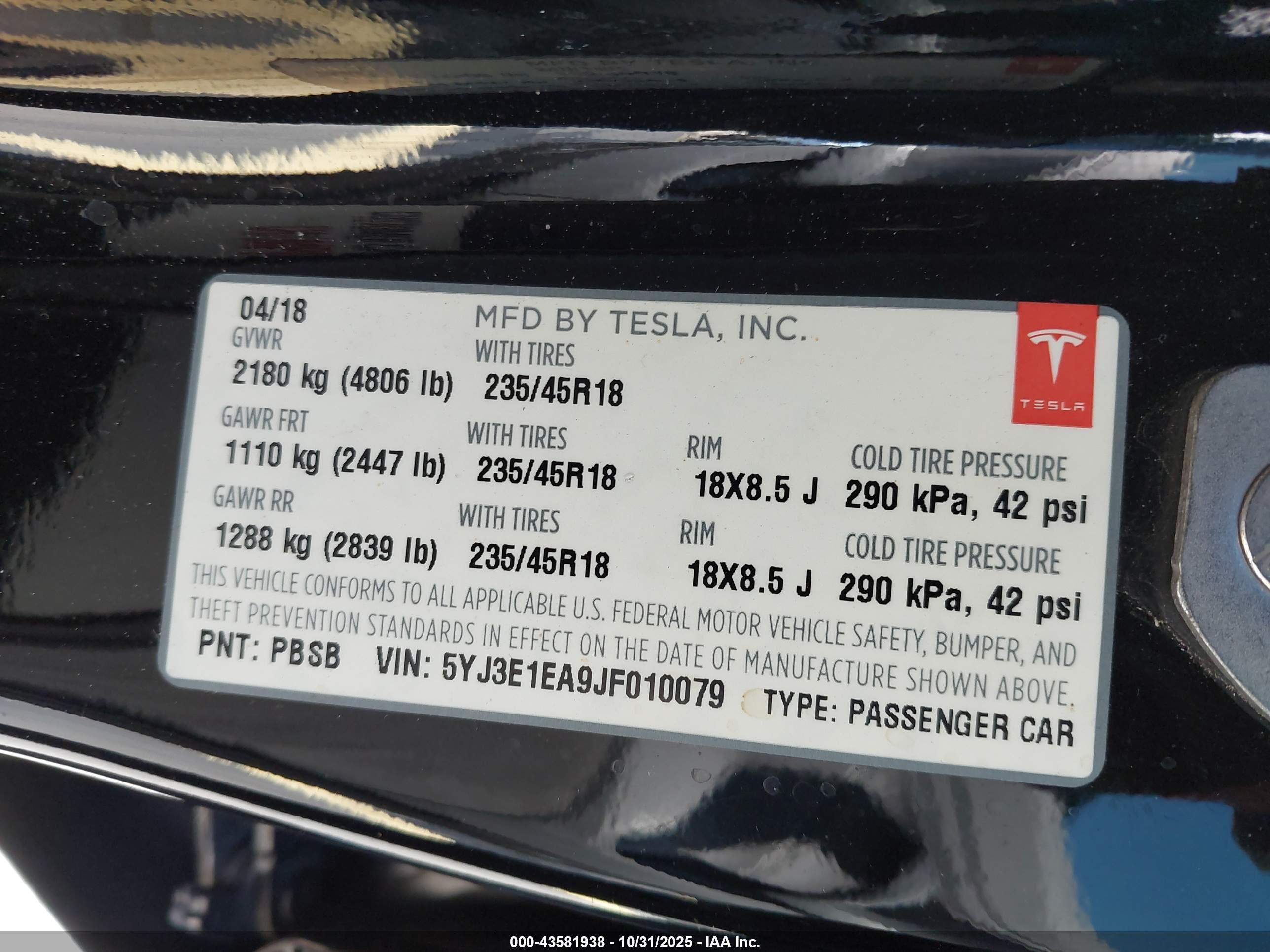 TESLA MODEL image 9