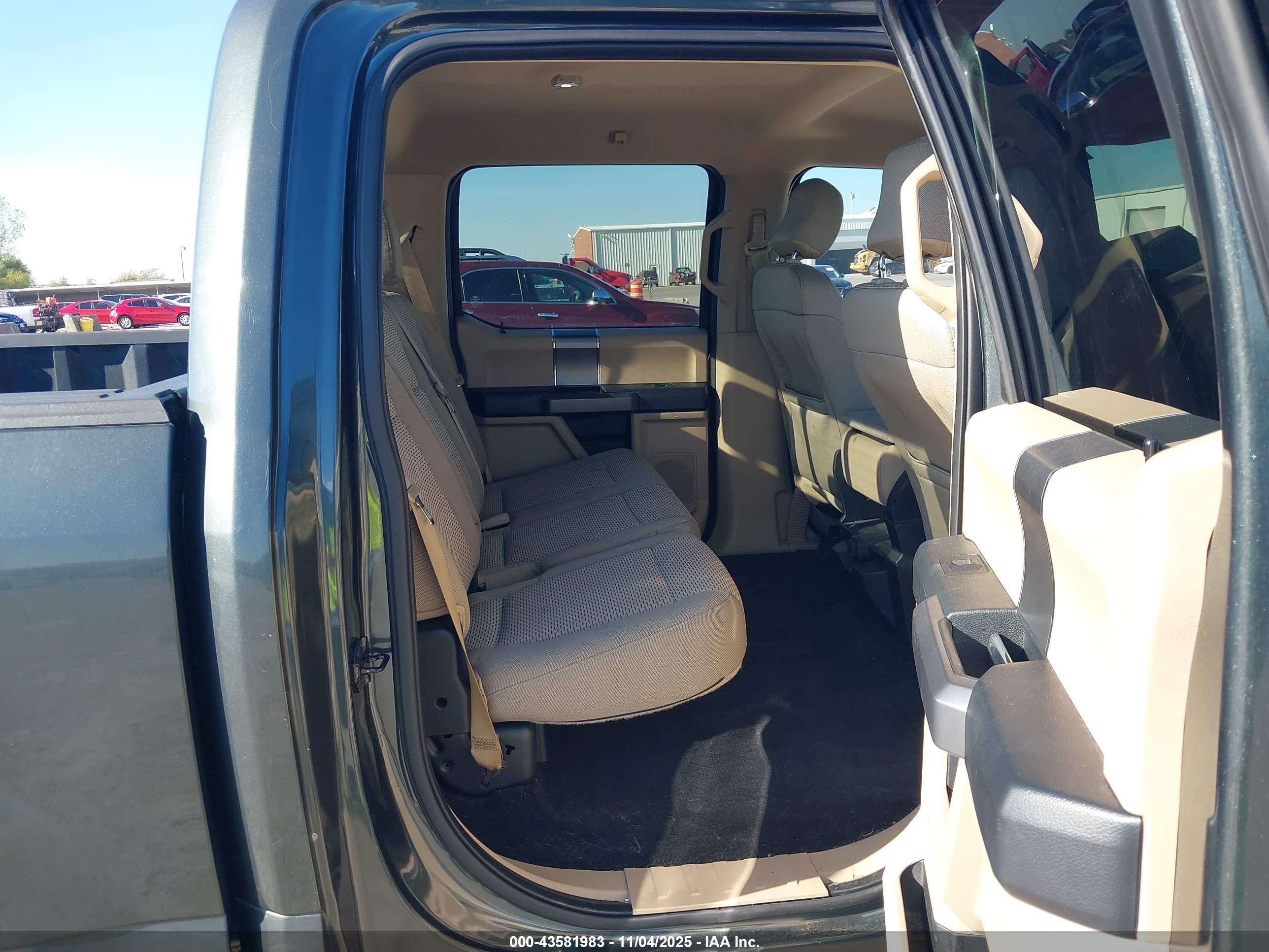 FORD F-150 image 8