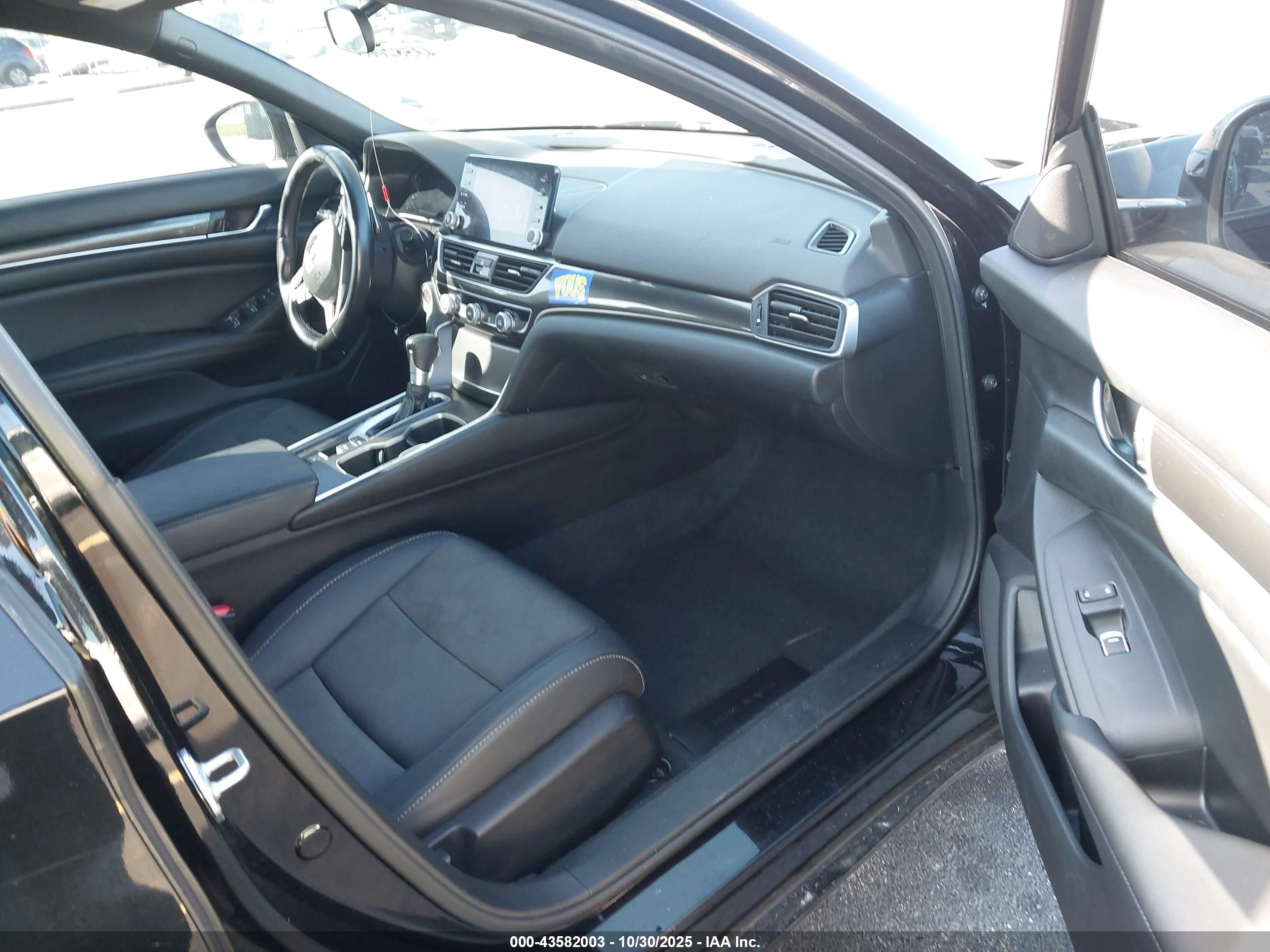 HONDA ACCORD image 5