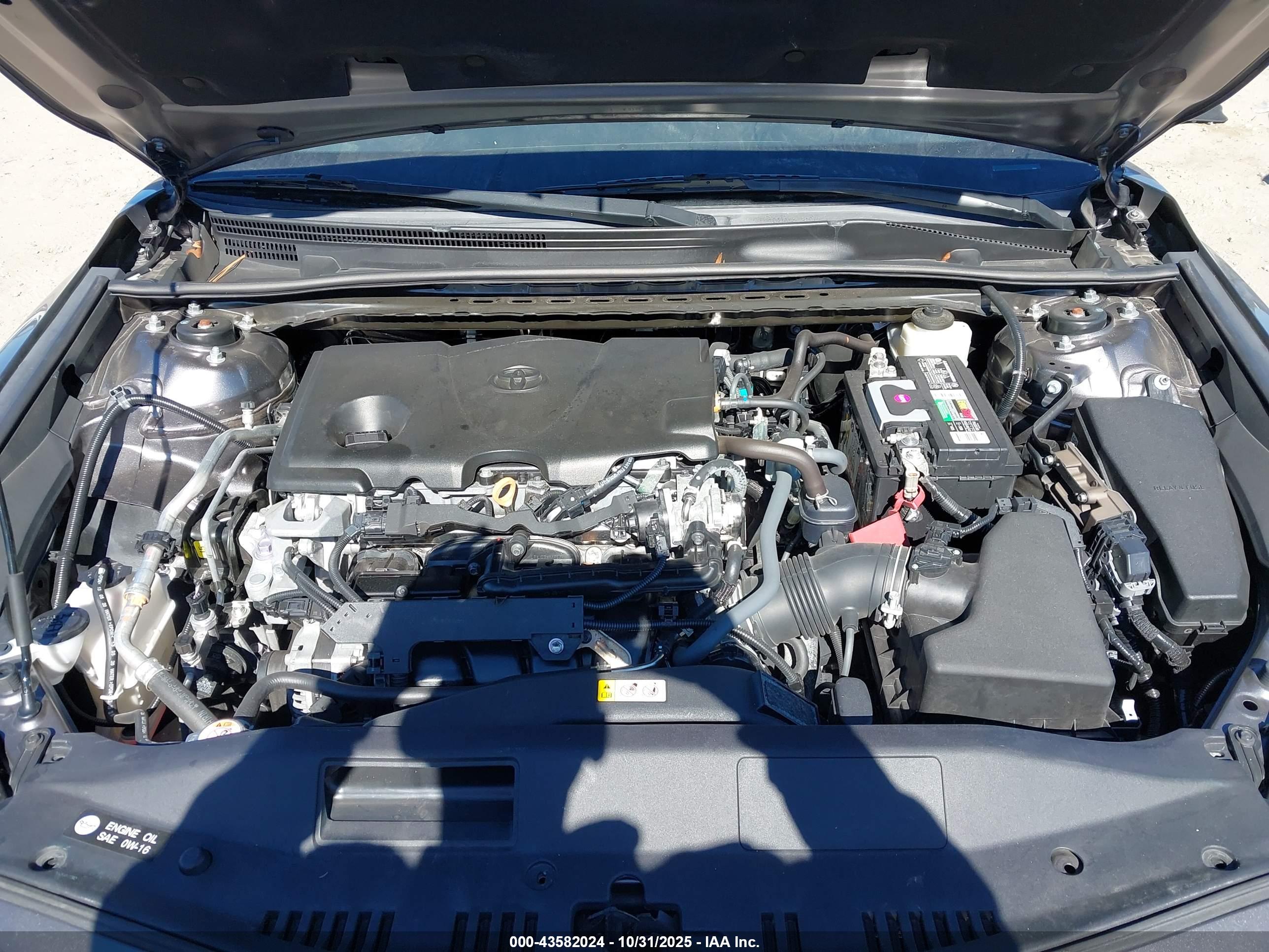 TOYOTA CAMRY image 10