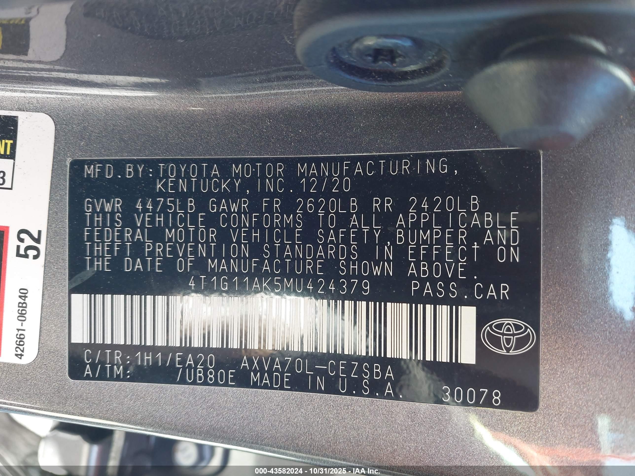TOYOTA CAMRY image 9