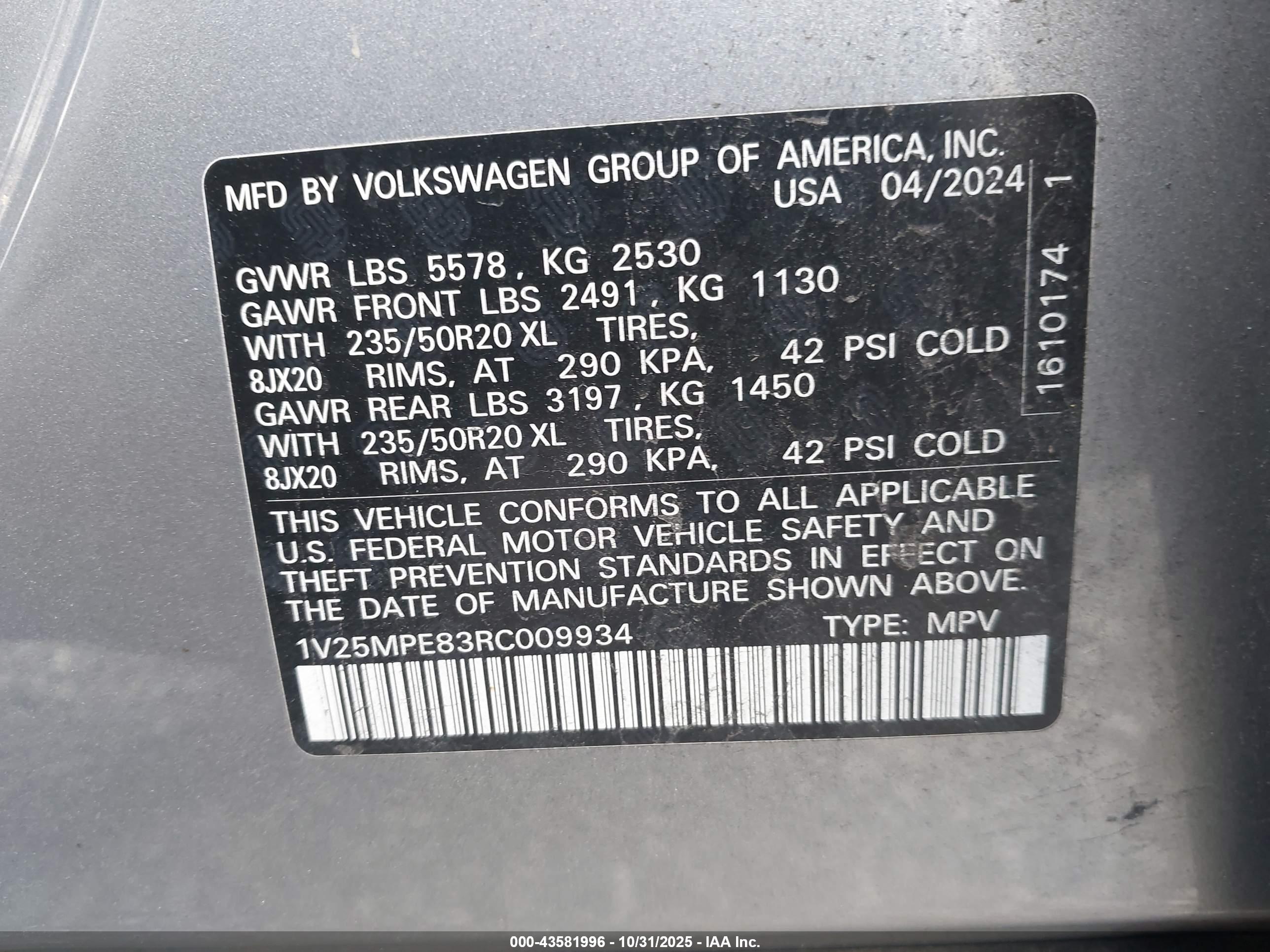 VOLKSWAGEN ID.4 image 9