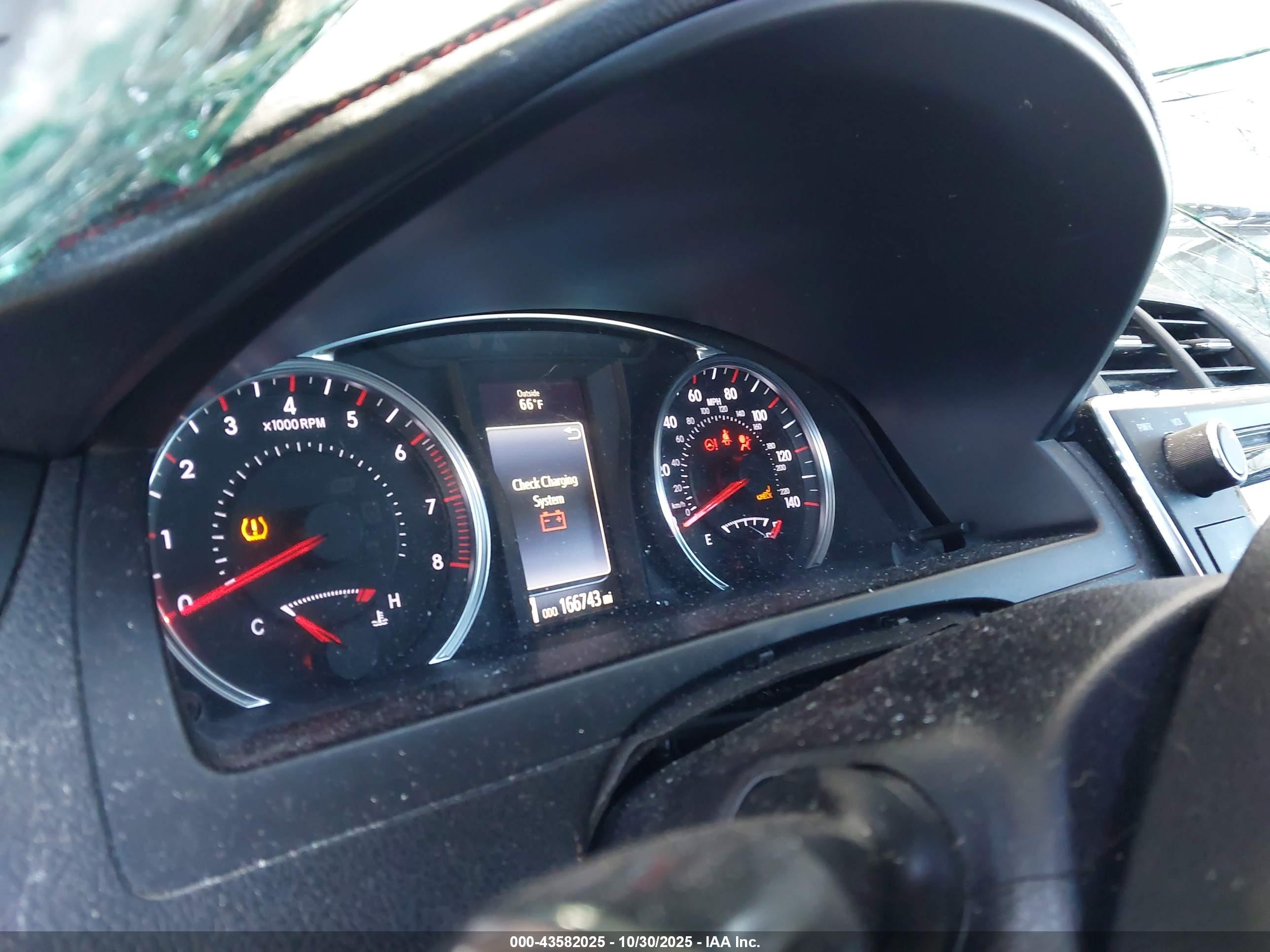 TOYOTA CAMRY image 7