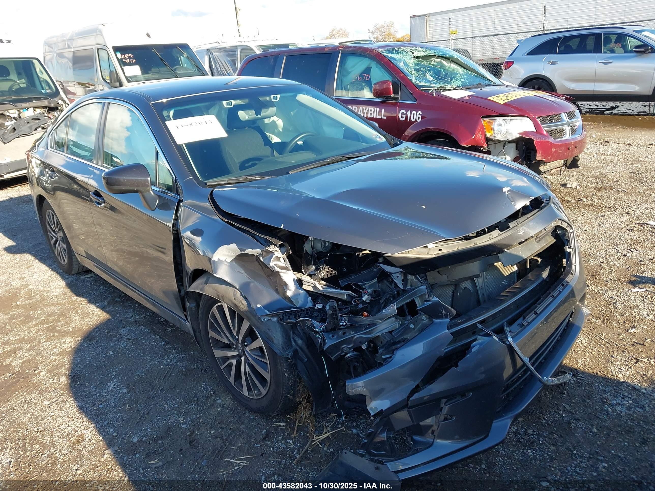 SUBARU LEGACY image 6