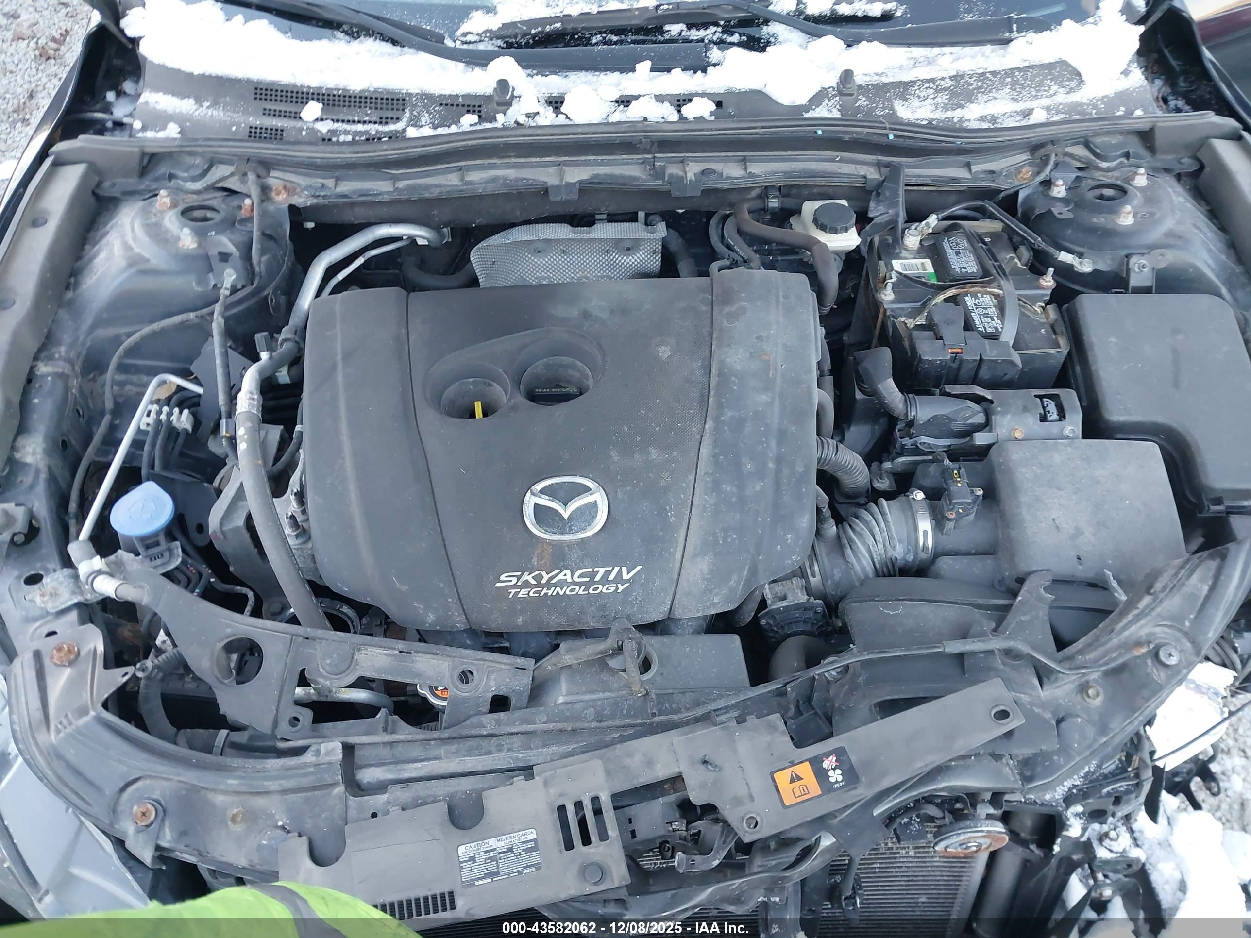 MAZDA MAZDA3 image 10