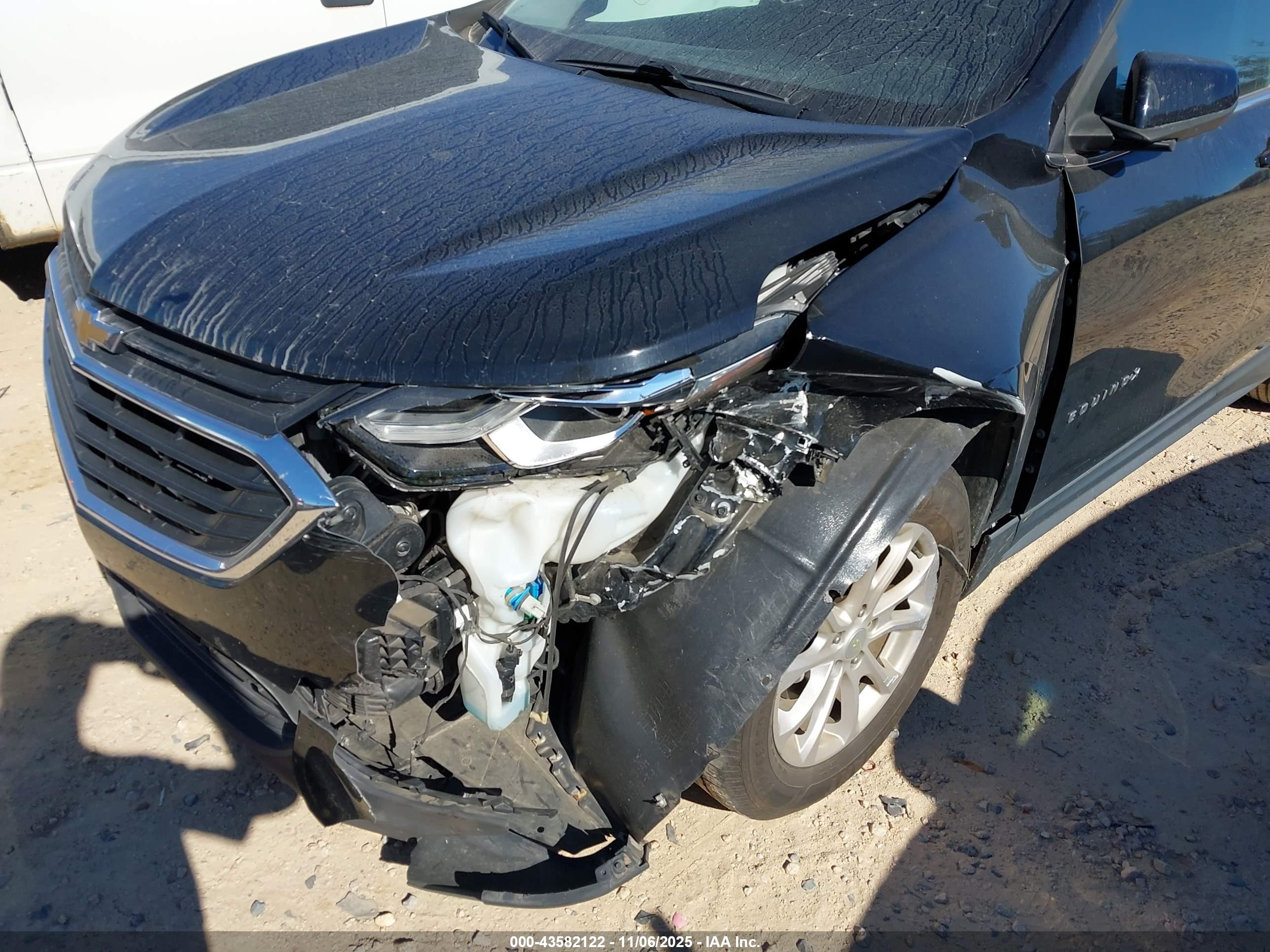 CHEVROLET EQUINOX image 6
