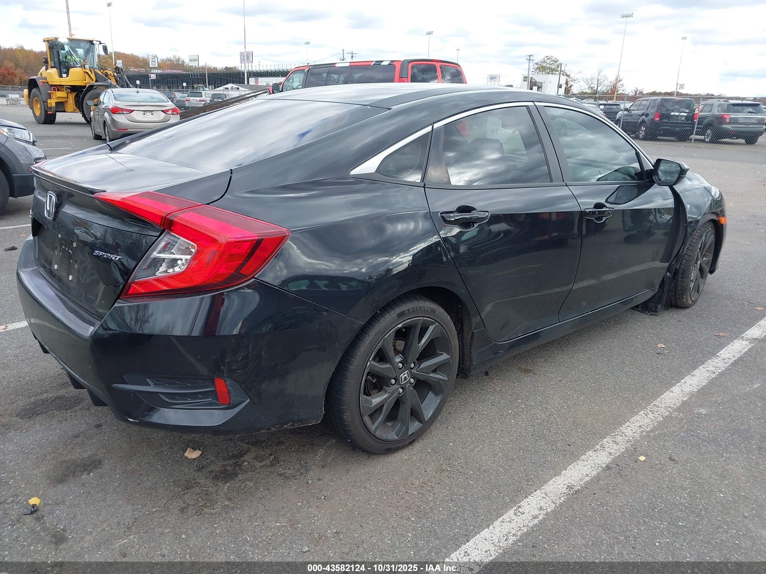 HONDA CIVIC image 4