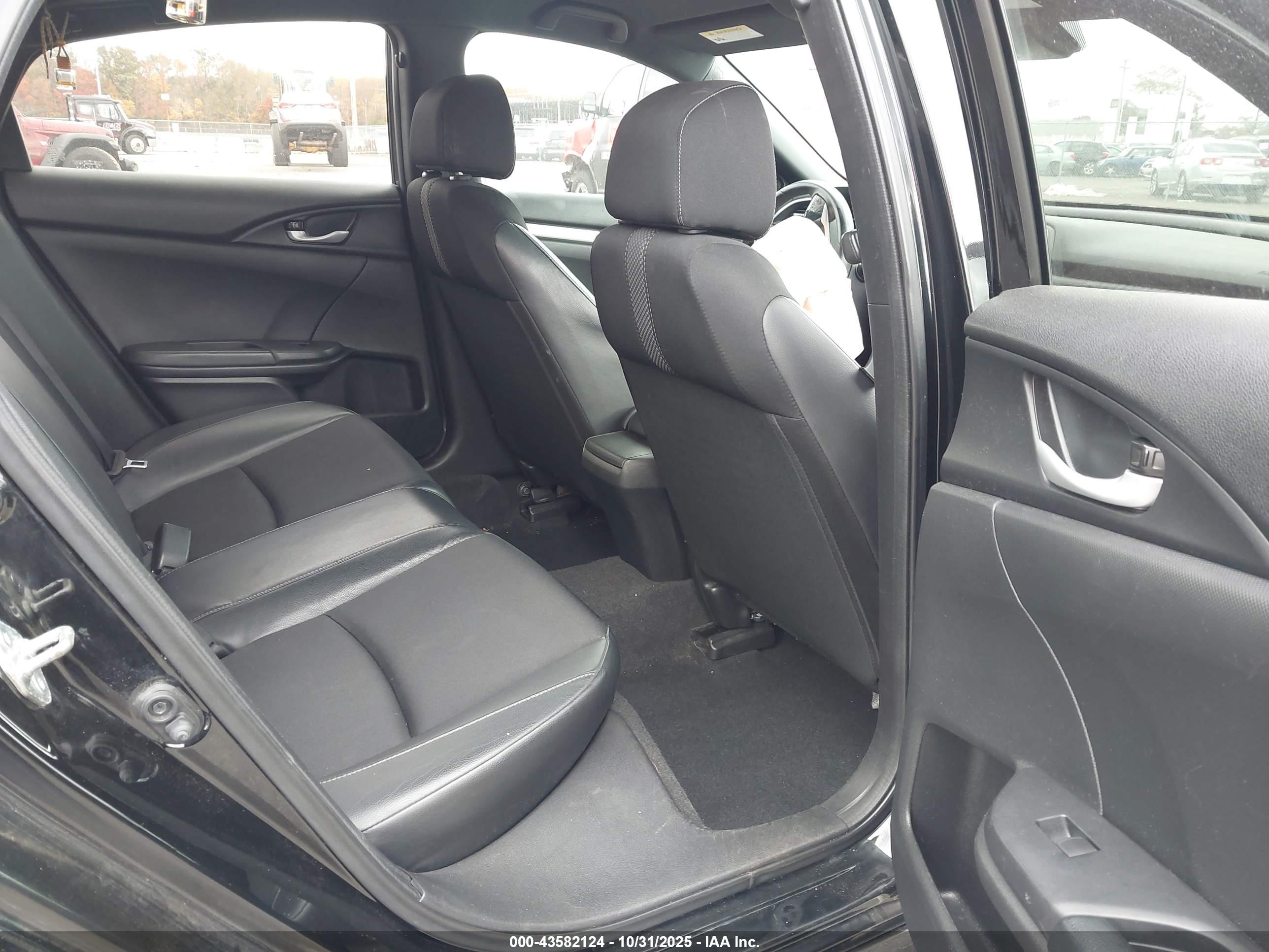HONDA CIVIC image 8