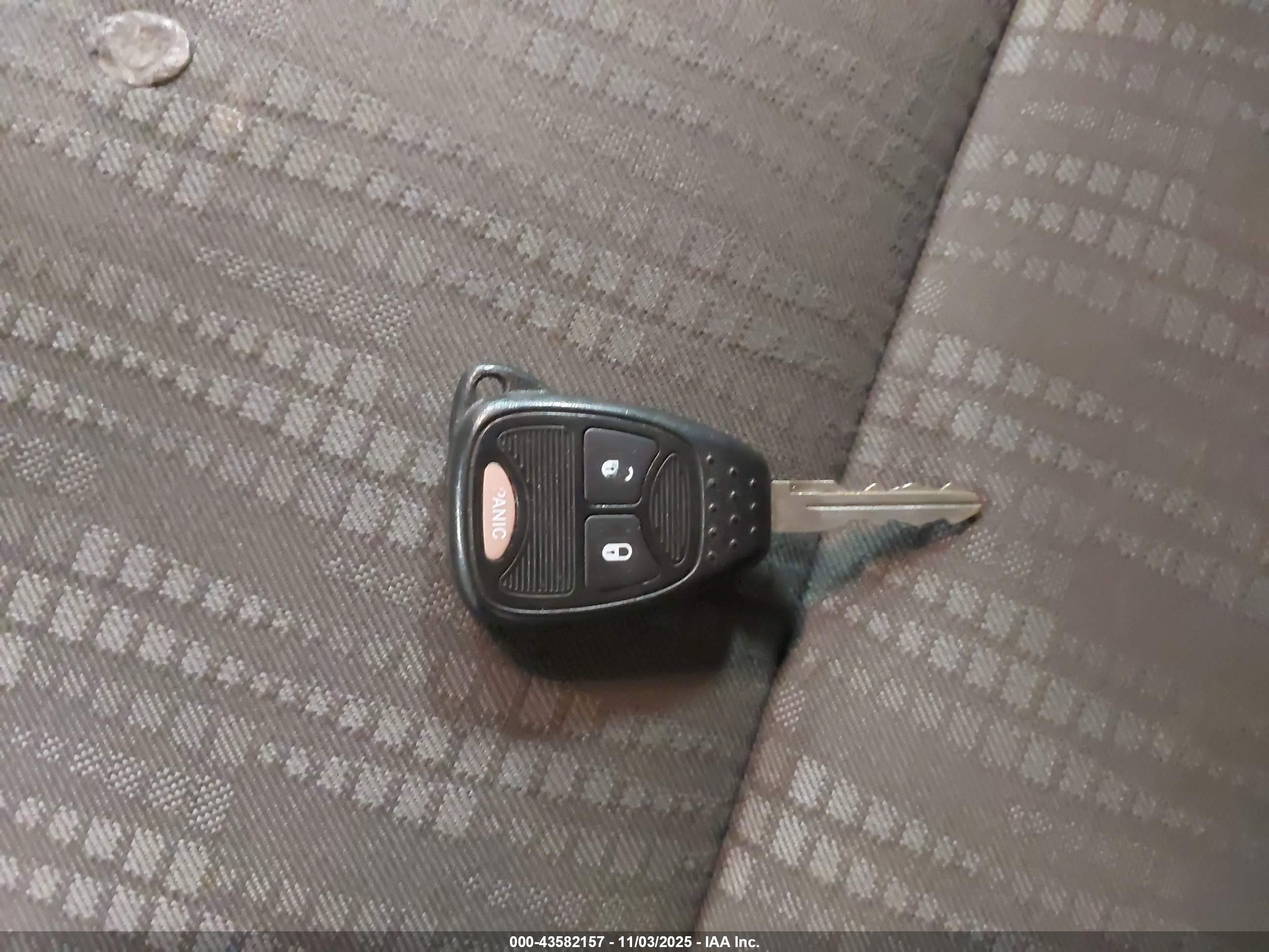 DODGE CALIBER image 11