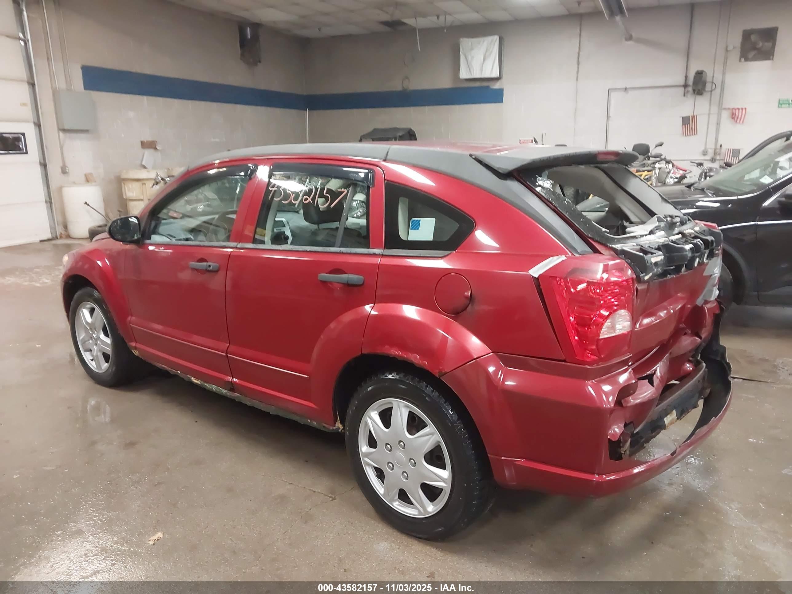 DODGE CALIBER image 3