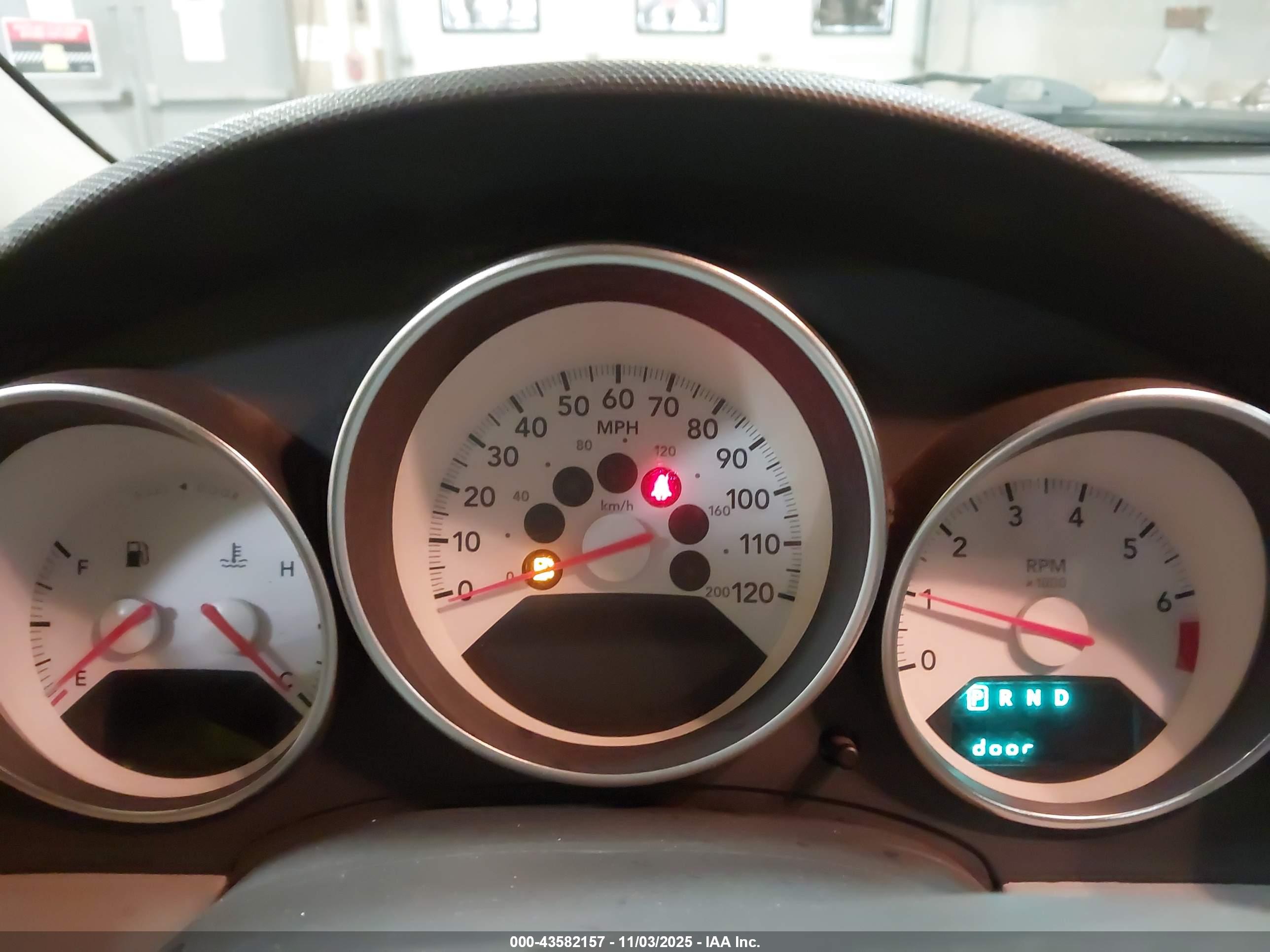 DODGE CALIBER image 7