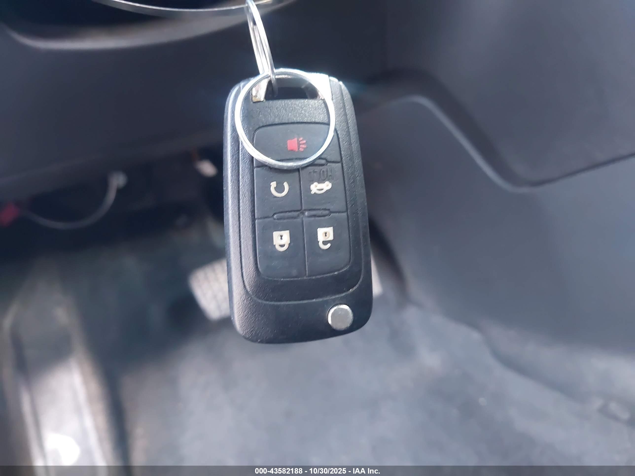 BUICK VERANO image 11
