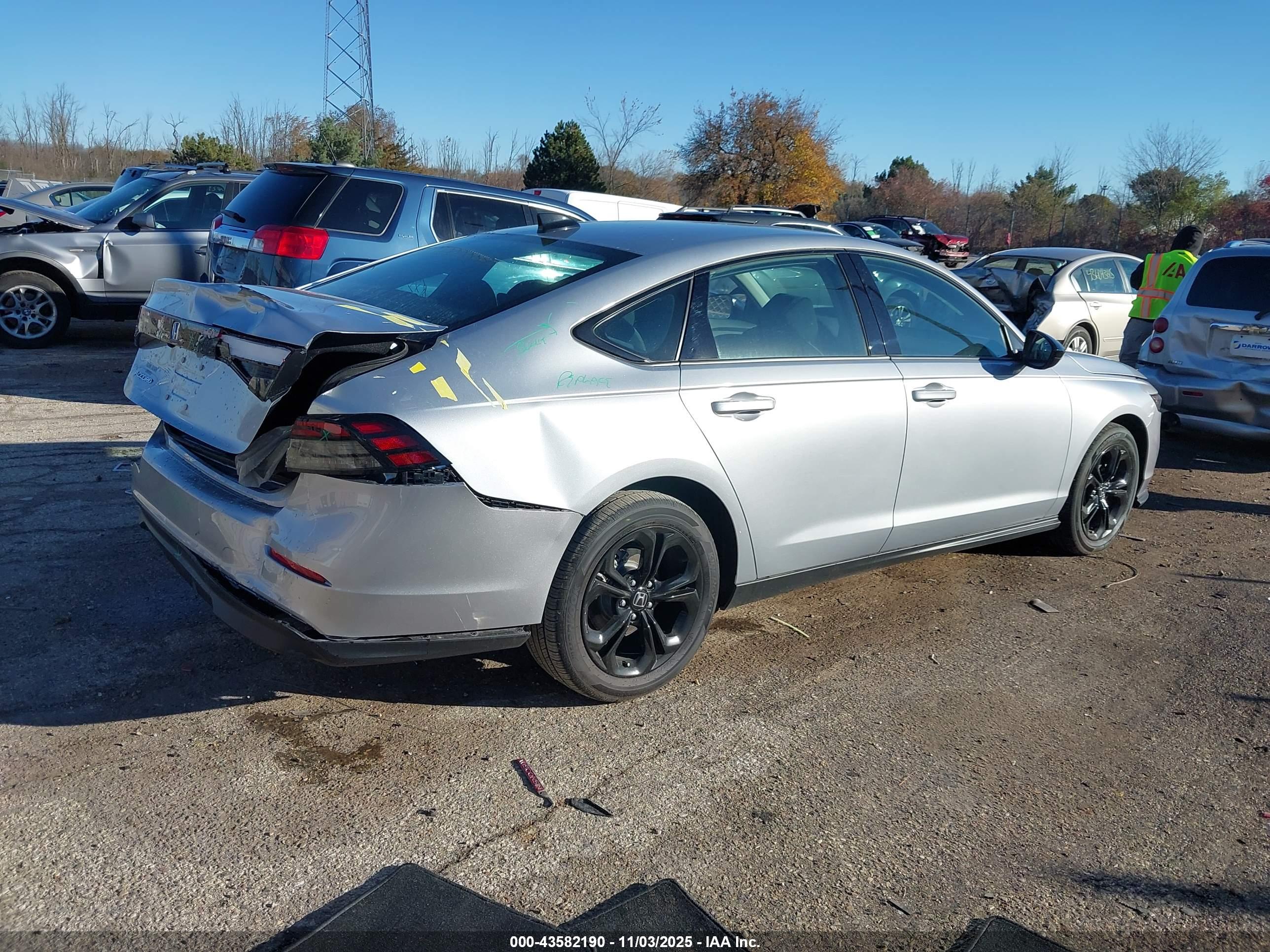 HONDA ACCORD image 4