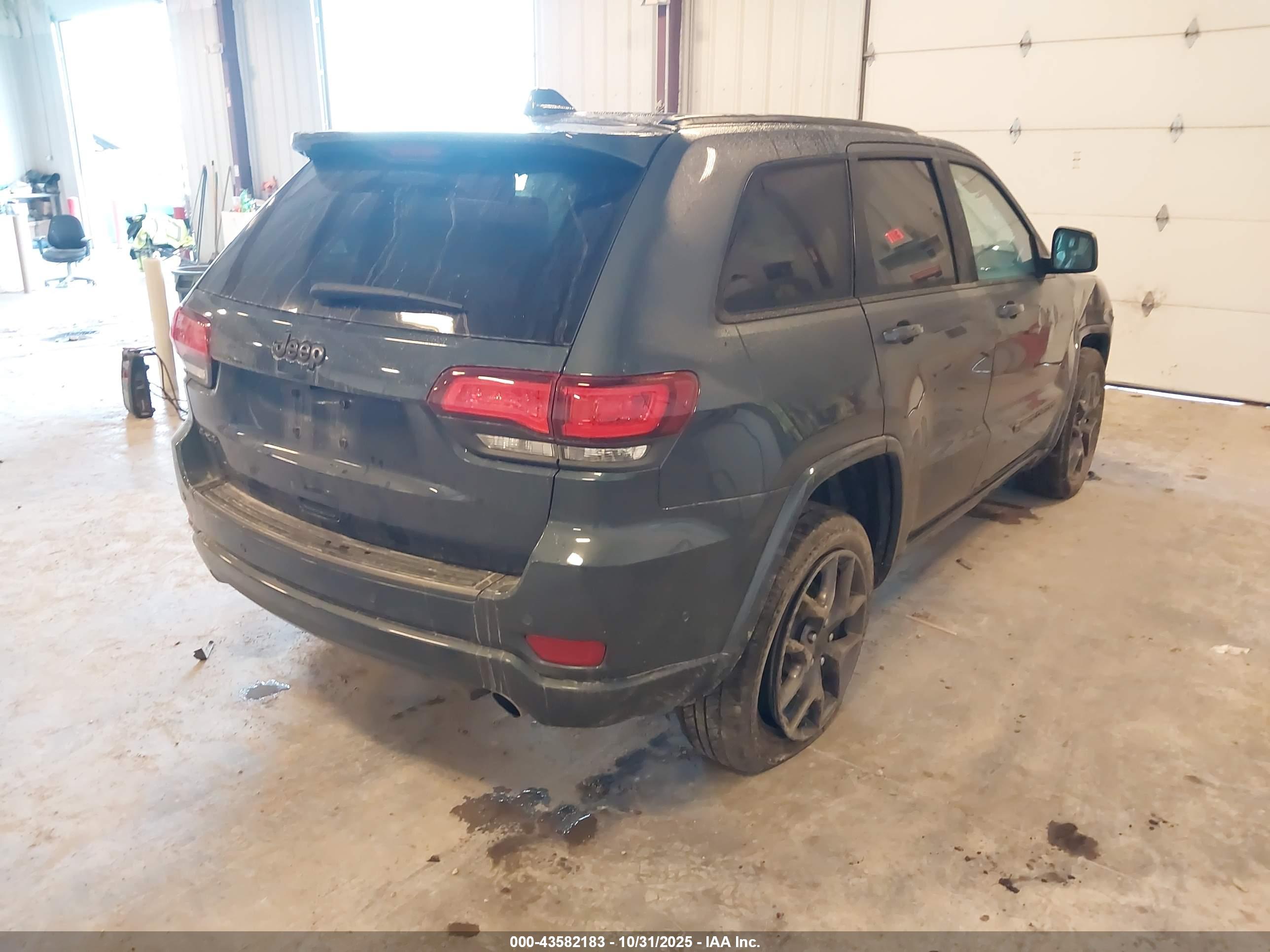 JEEP GRAND image 4