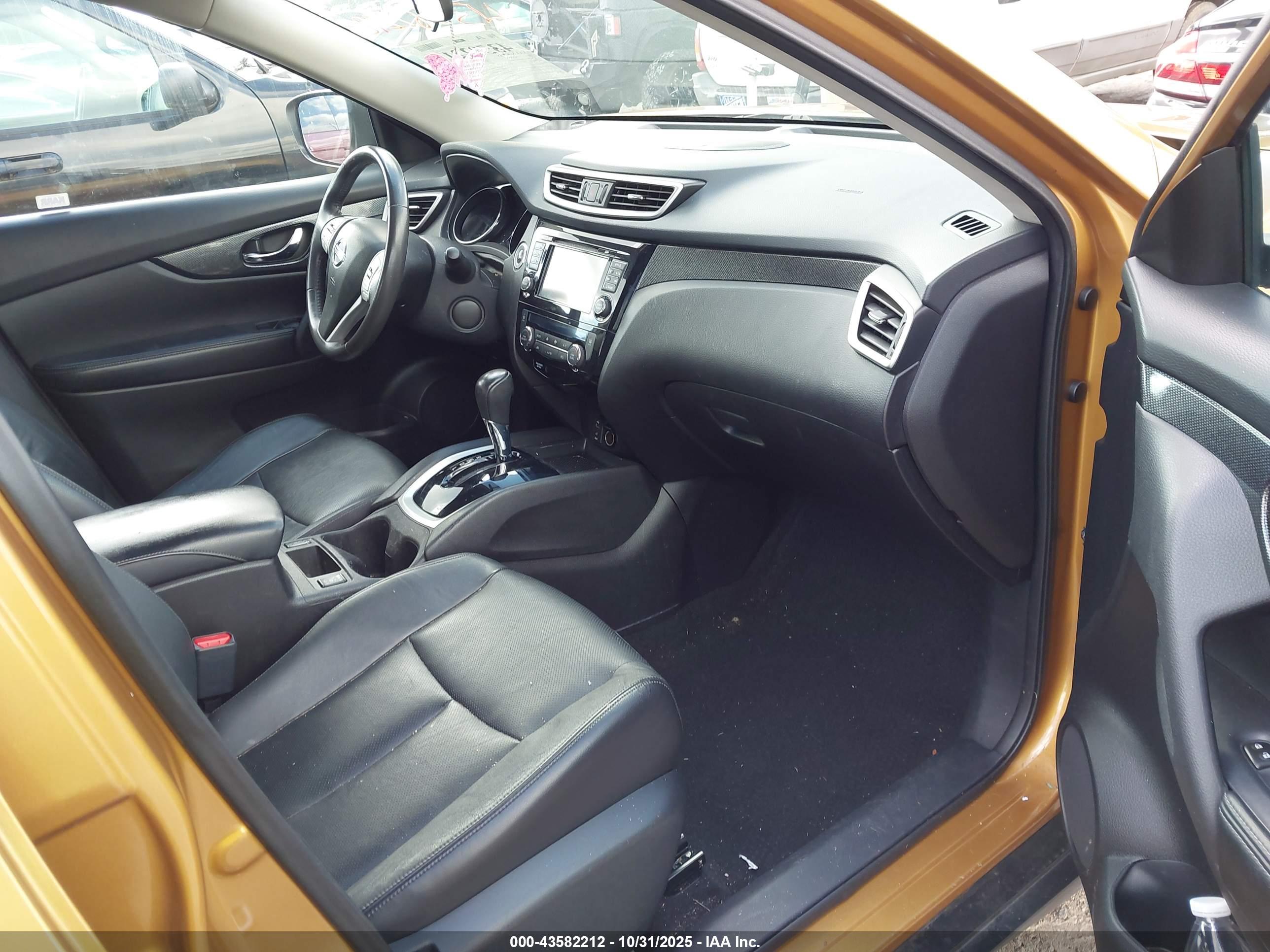 NISSAN ROGUE image 5