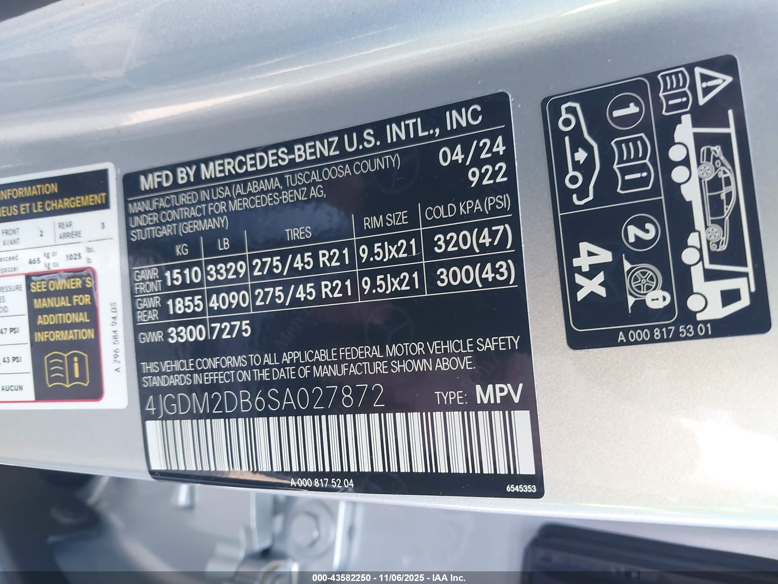 MERCEDES-BENZ EQS image 9