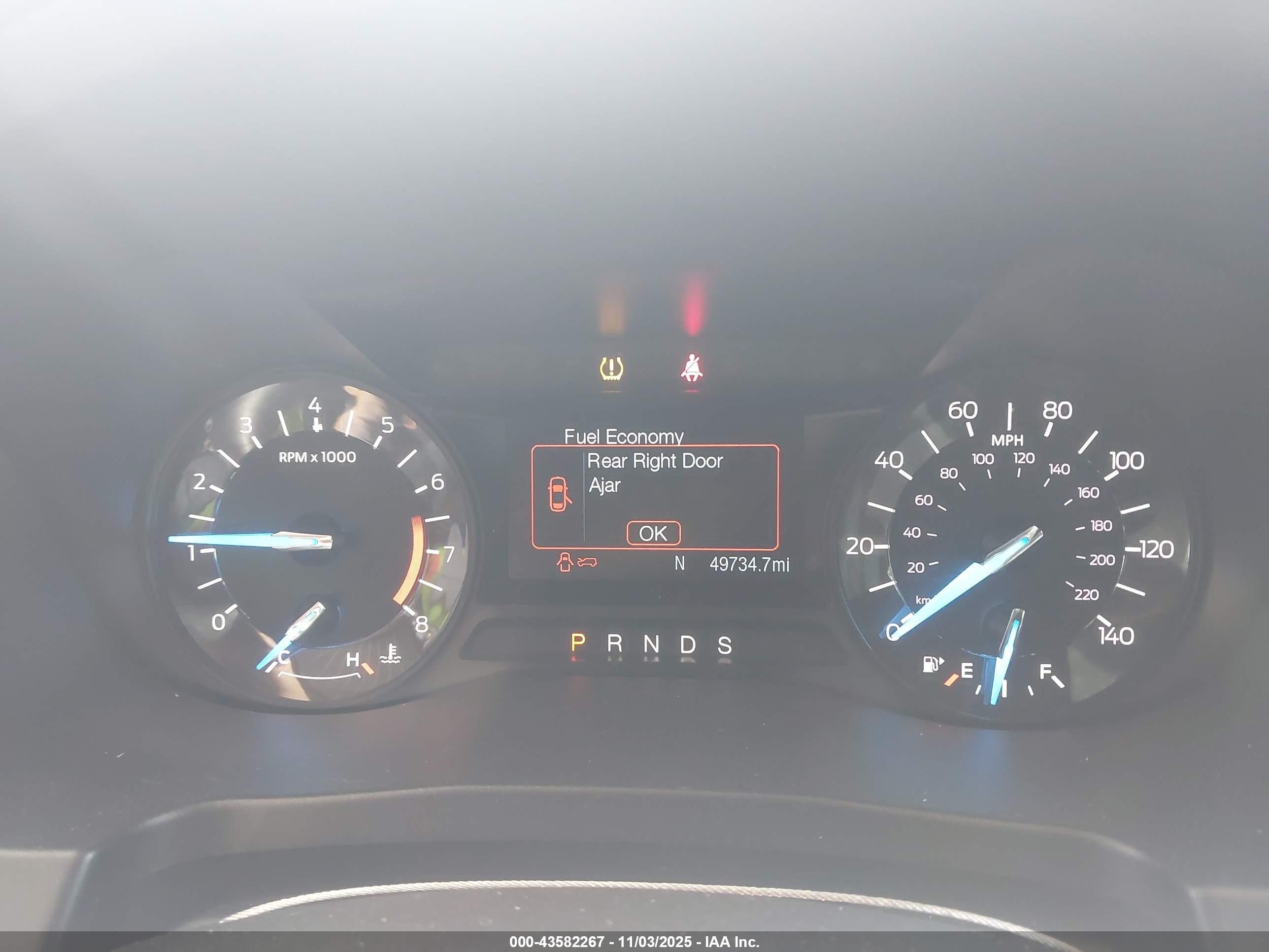 FORD EXPLORER image 7