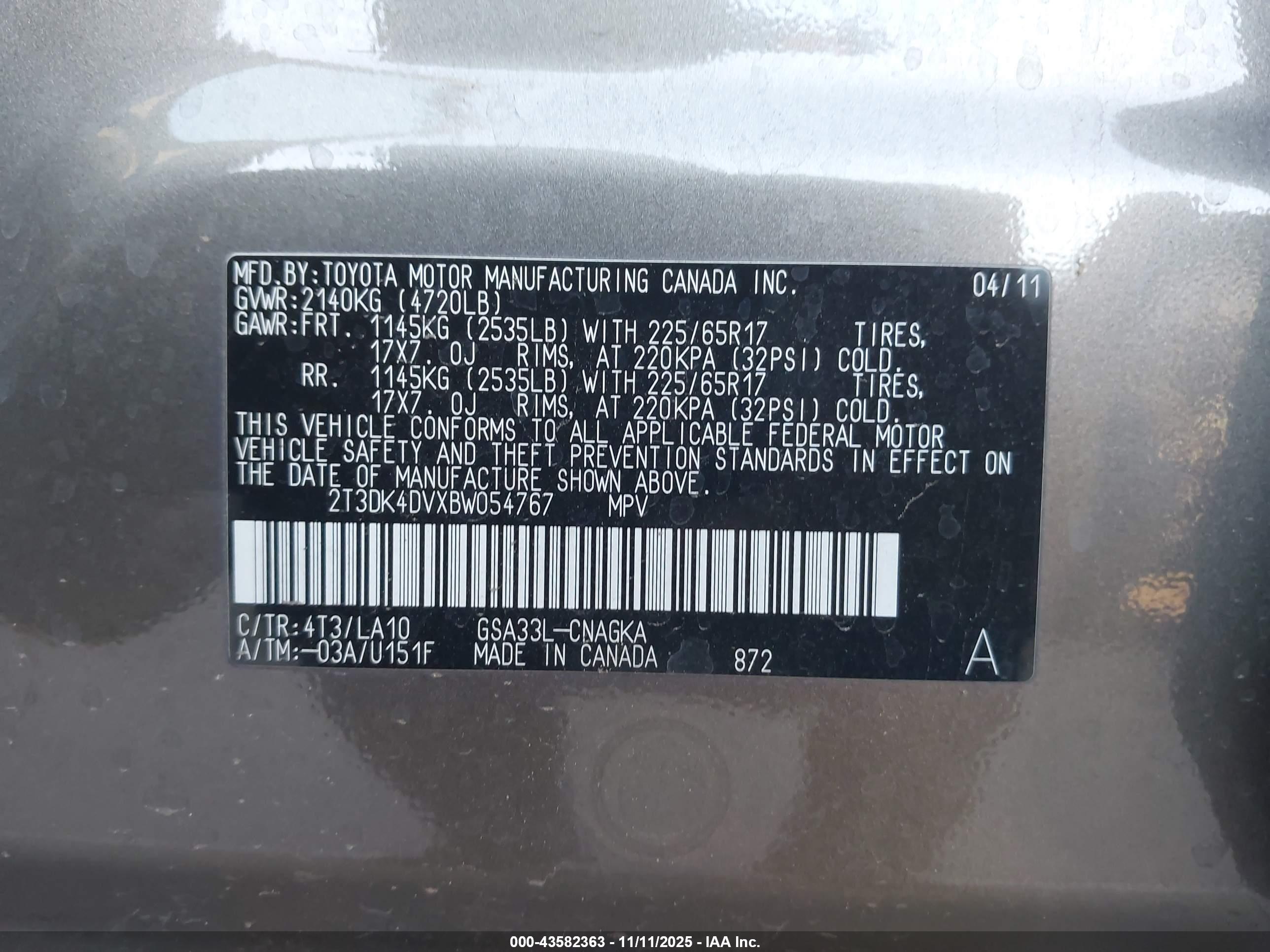 TOYOTA RAV4 image 9