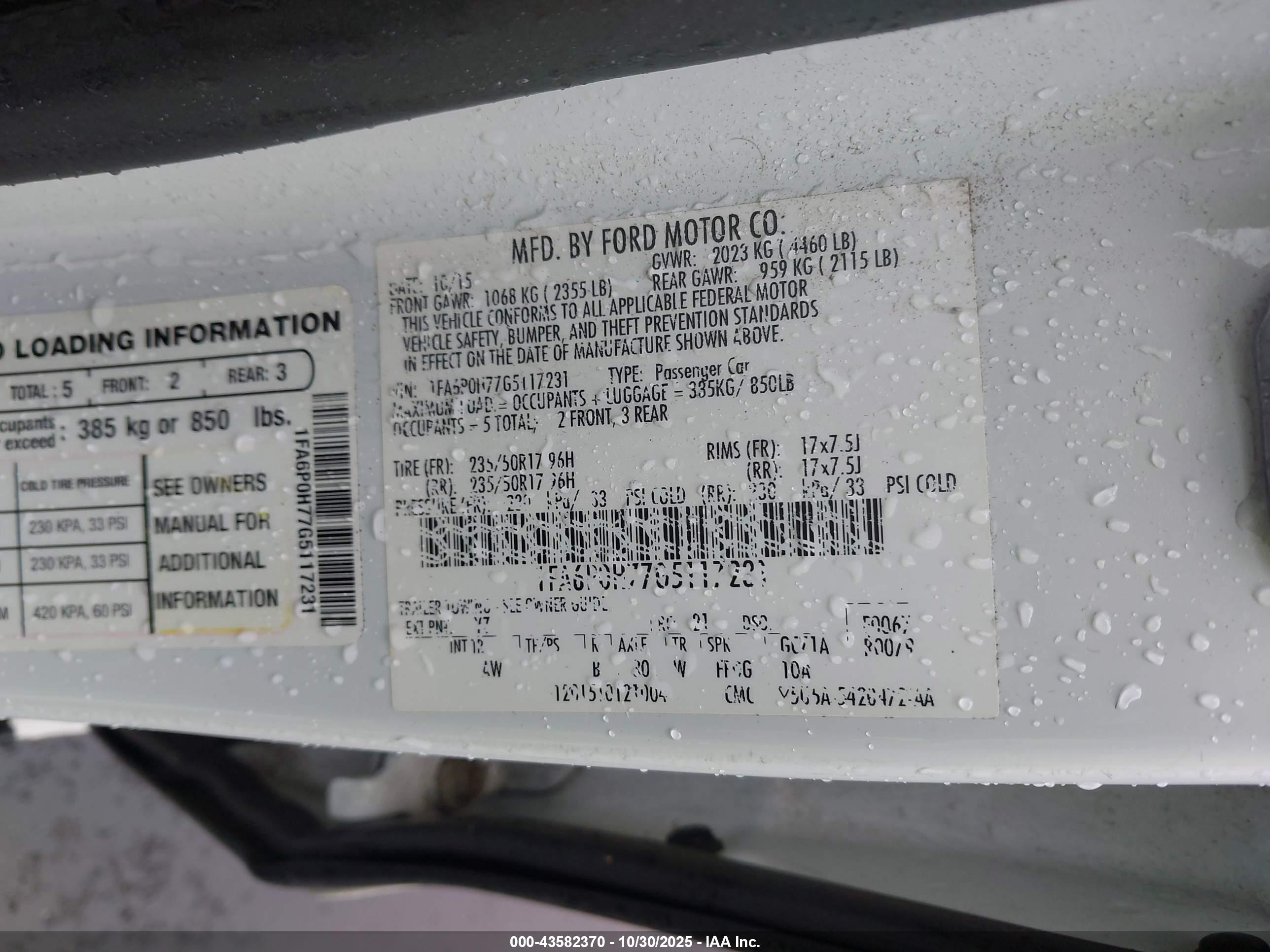 FORD FUSION image 9