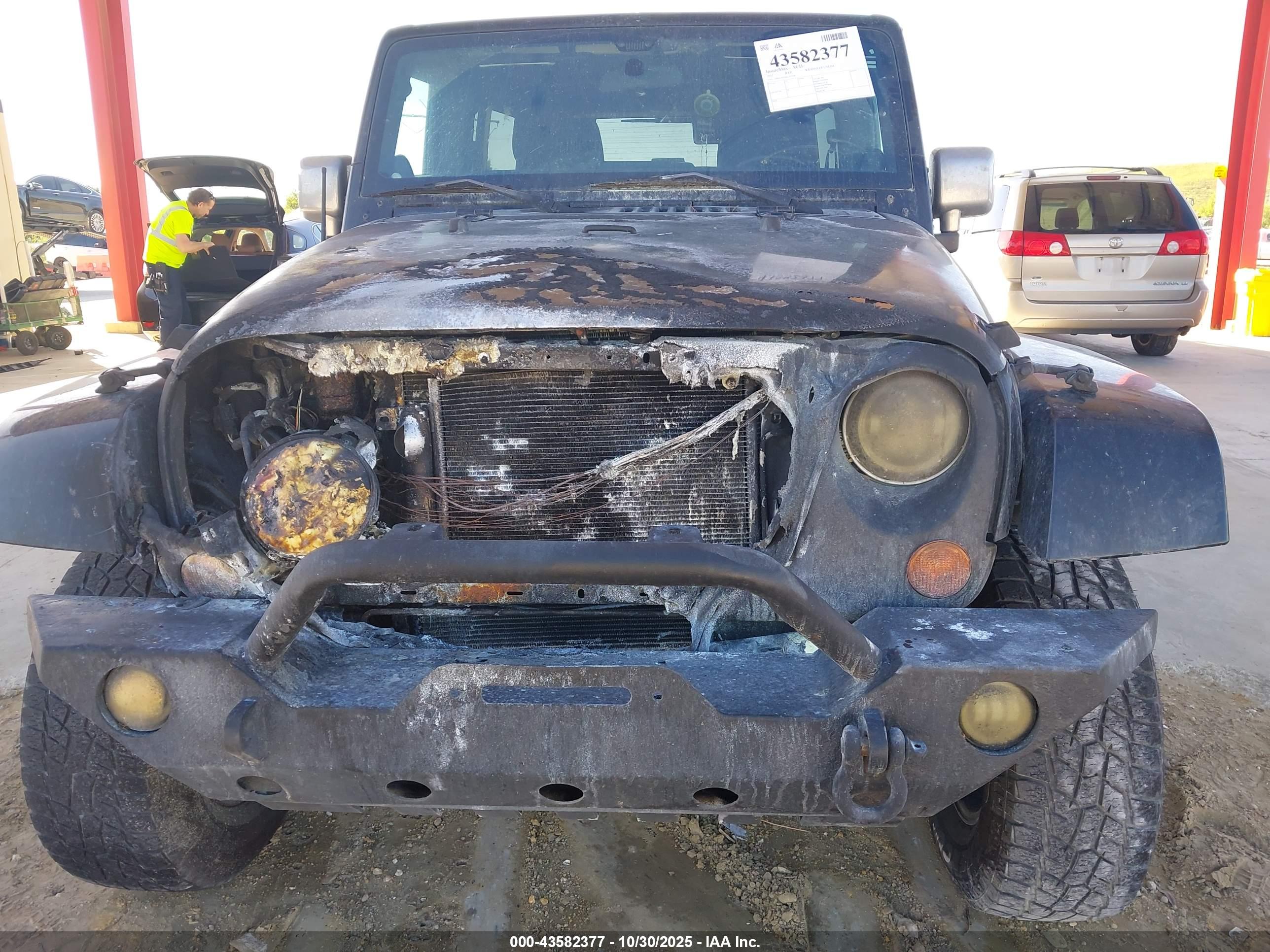 JEEP WRANGLER image 6