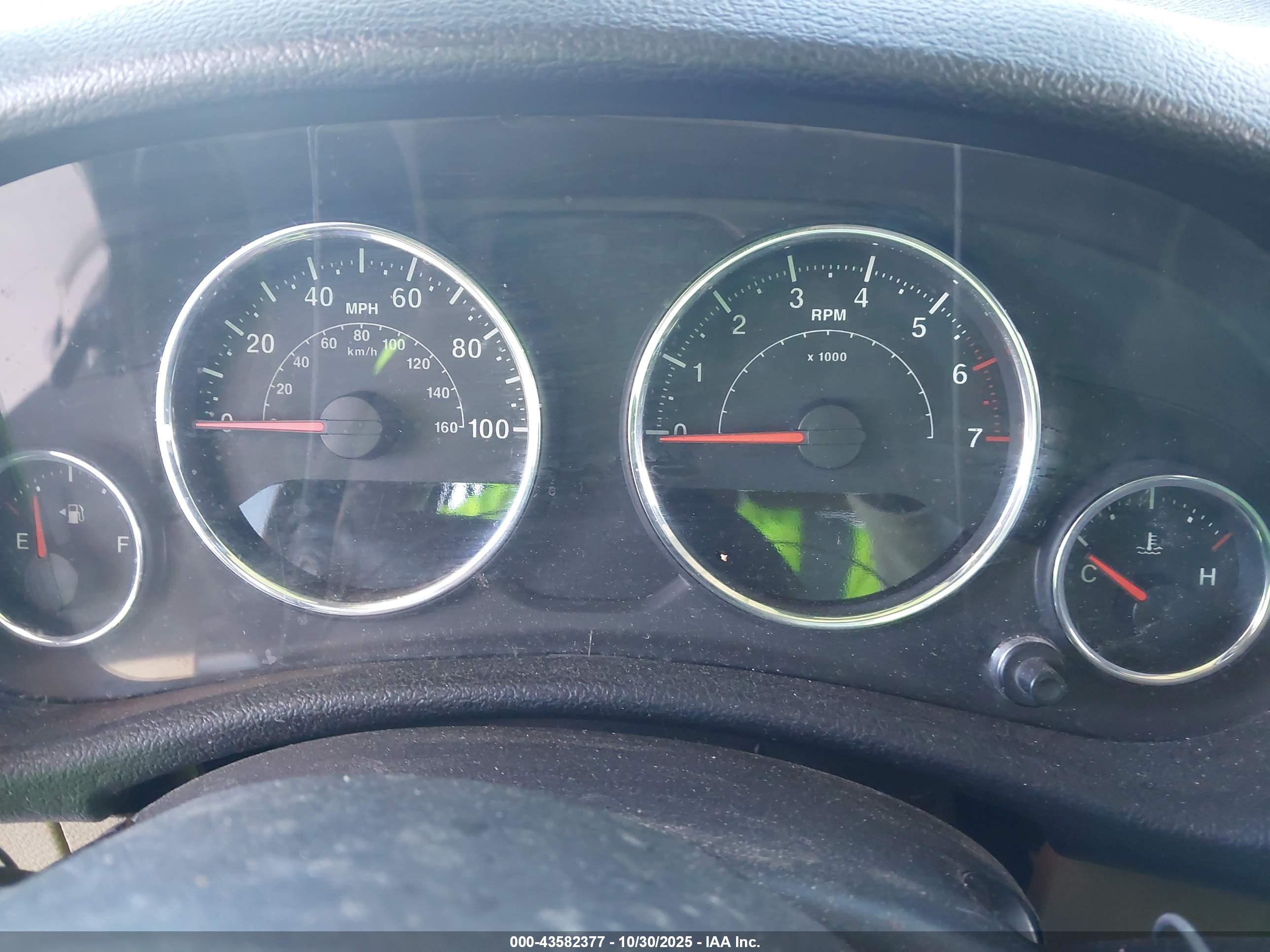 JEEP WRANGLER image 7