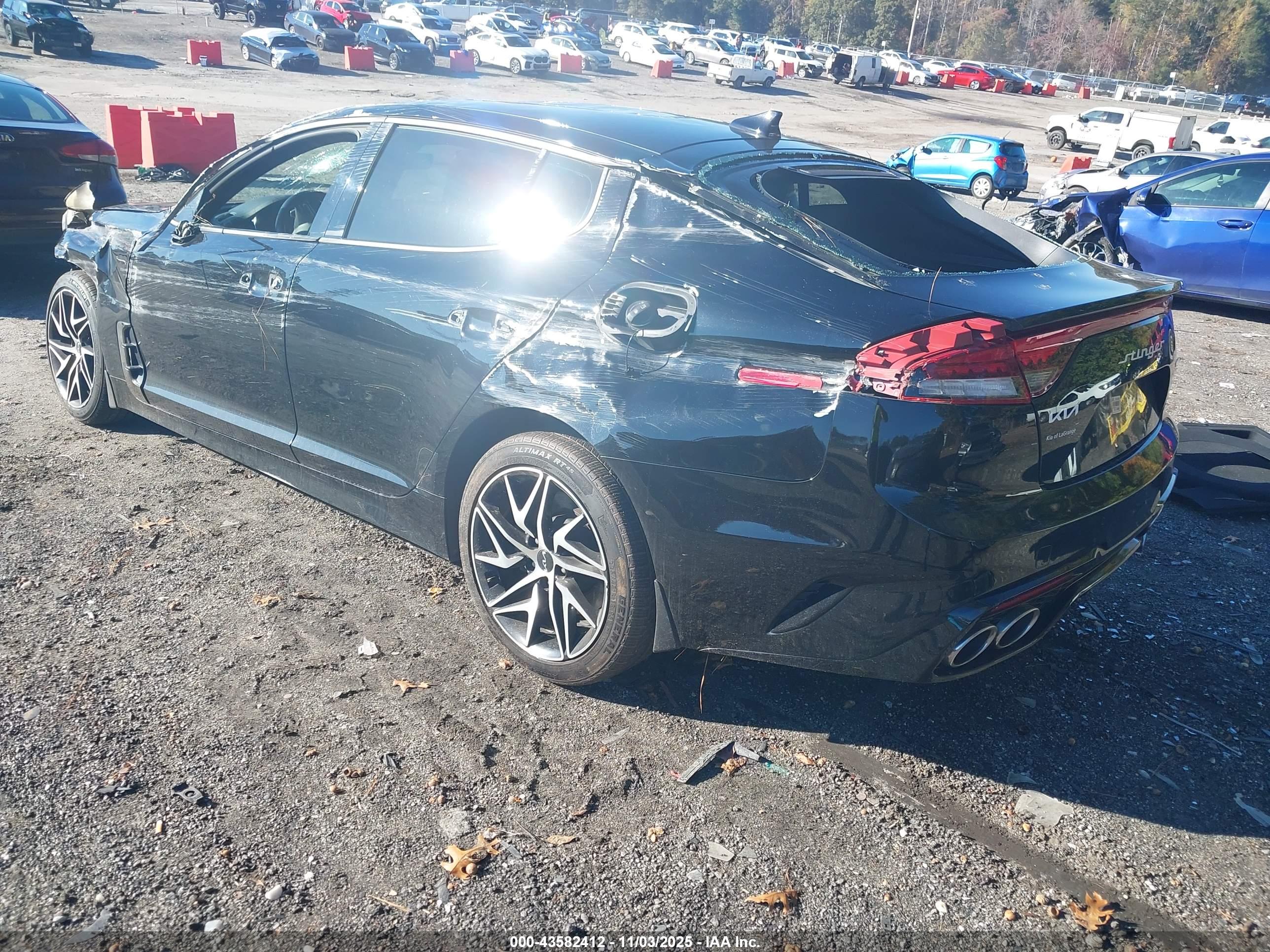 KIA STINGER image 3