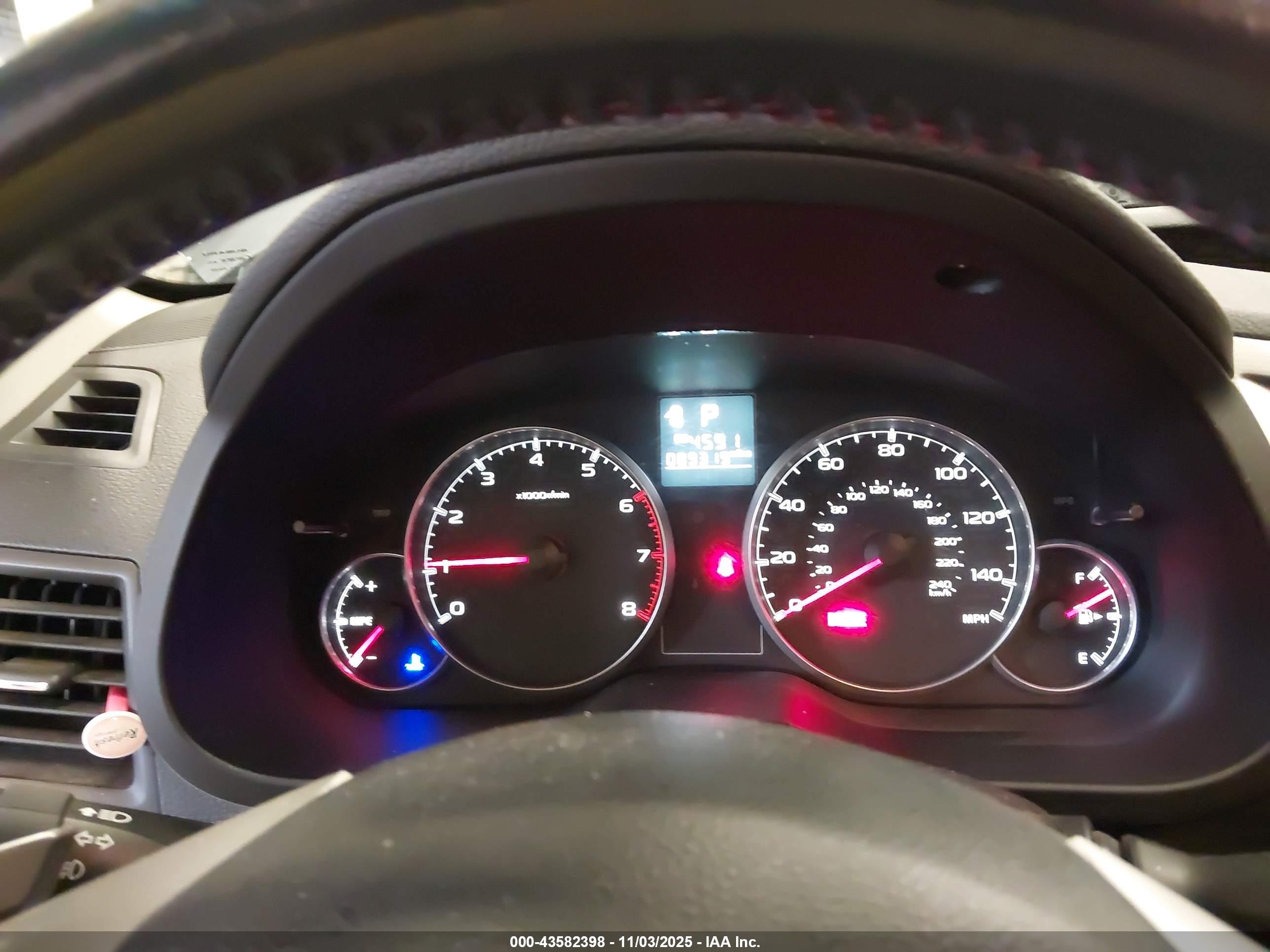 SUBARU OUTBACK image 7
