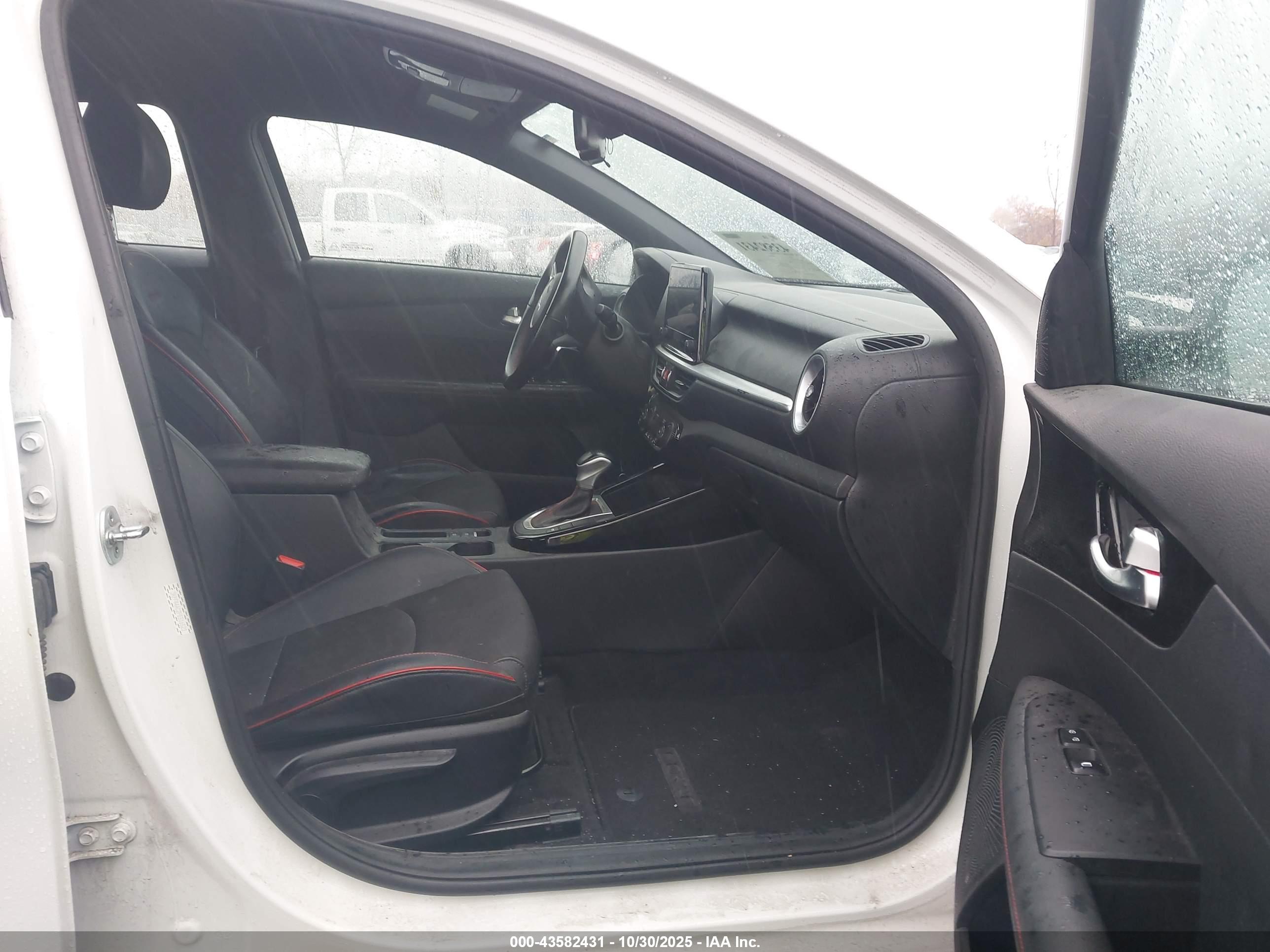 KIA FORTE image 5