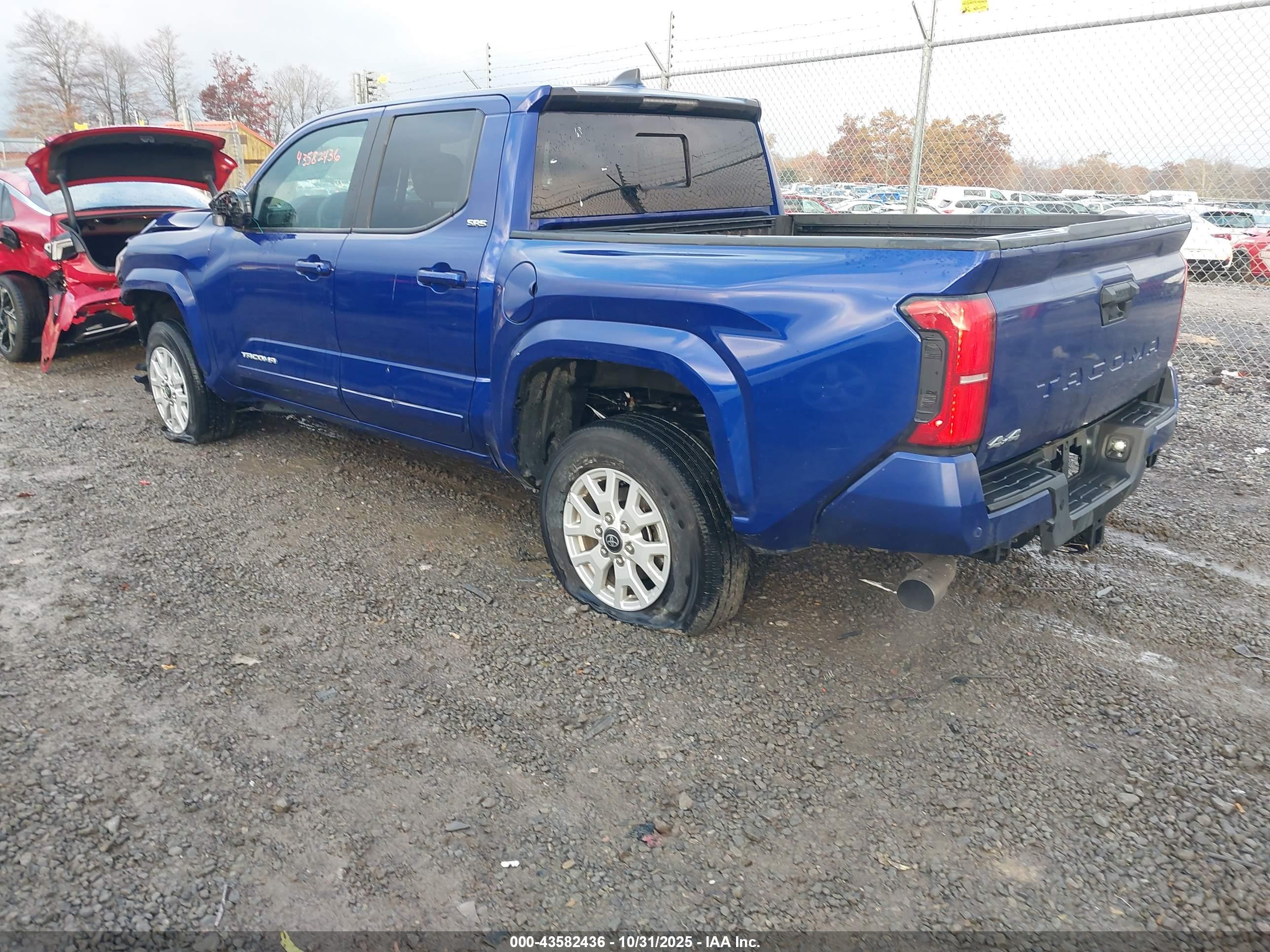 TOYOTA TACOMA image 3