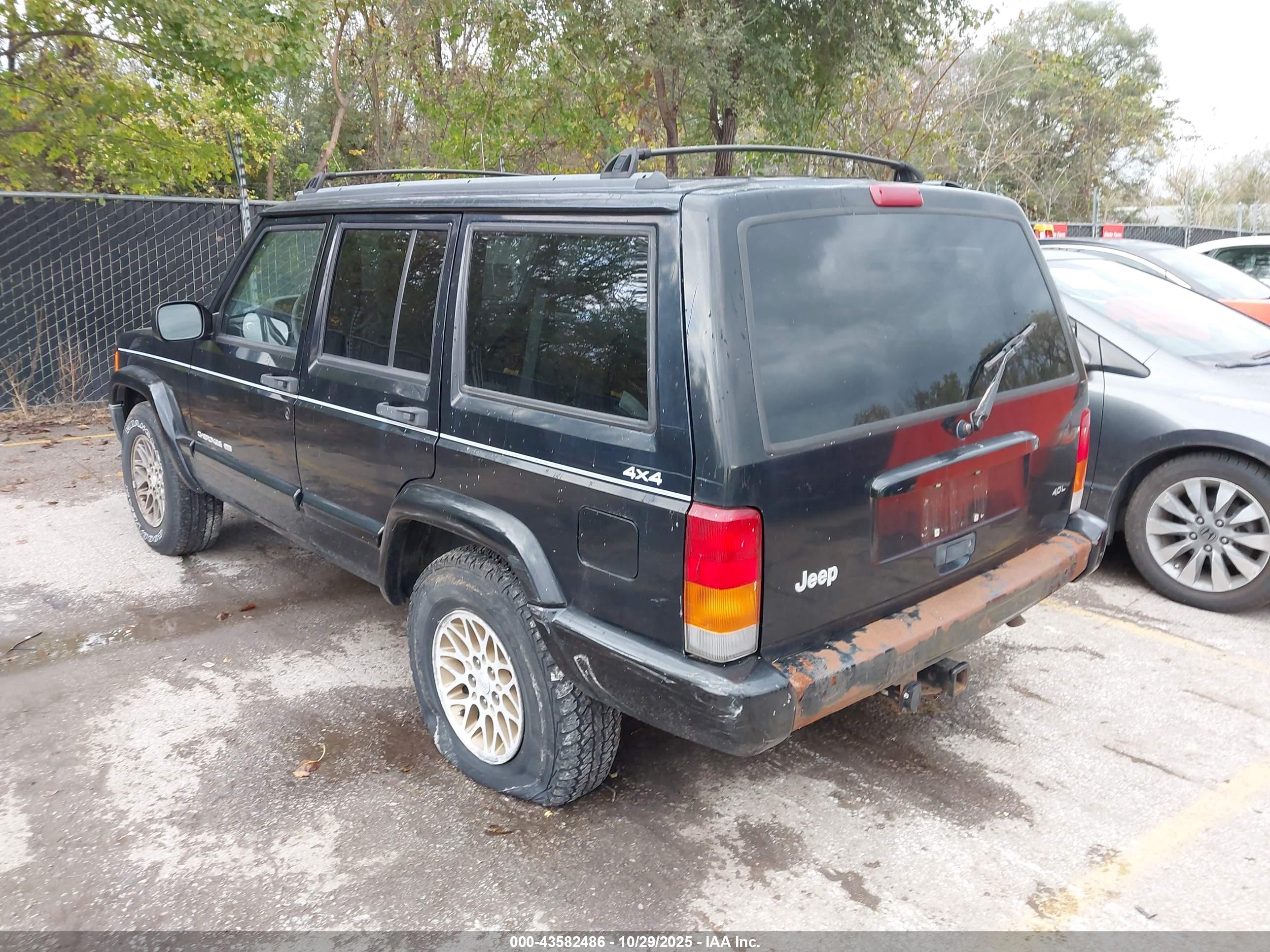 JEEP CHEROKEE image 3