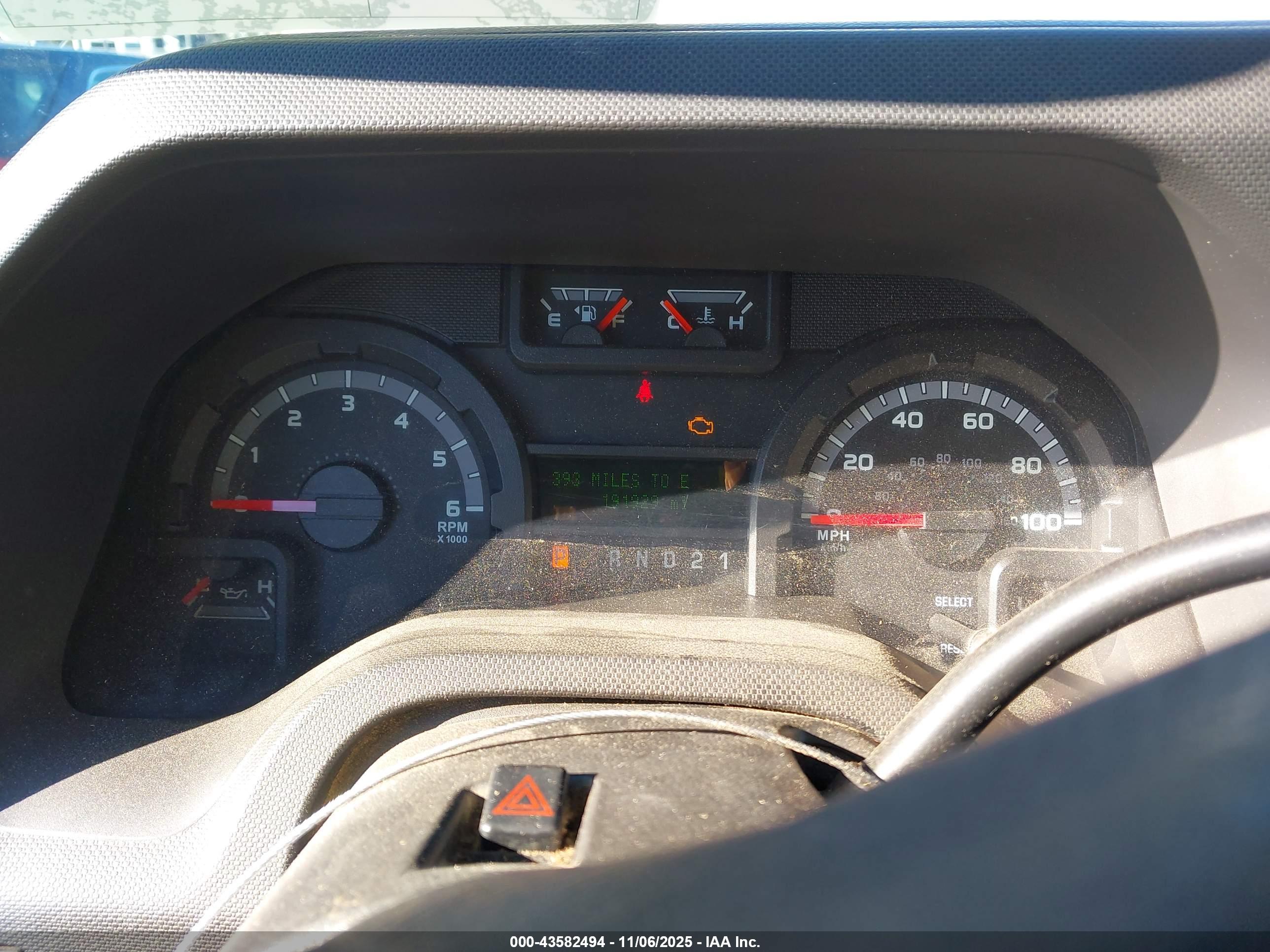 FORD E-250 image 7