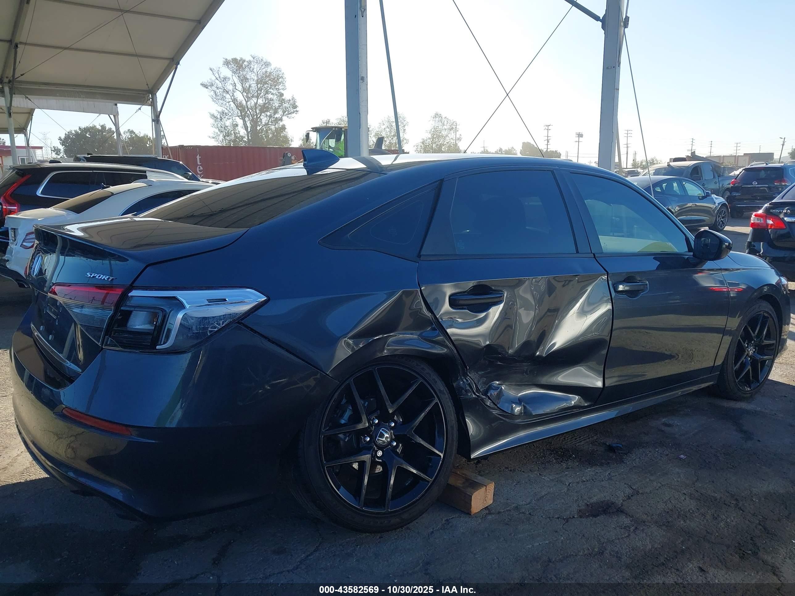 HONDA CIVIC image 6