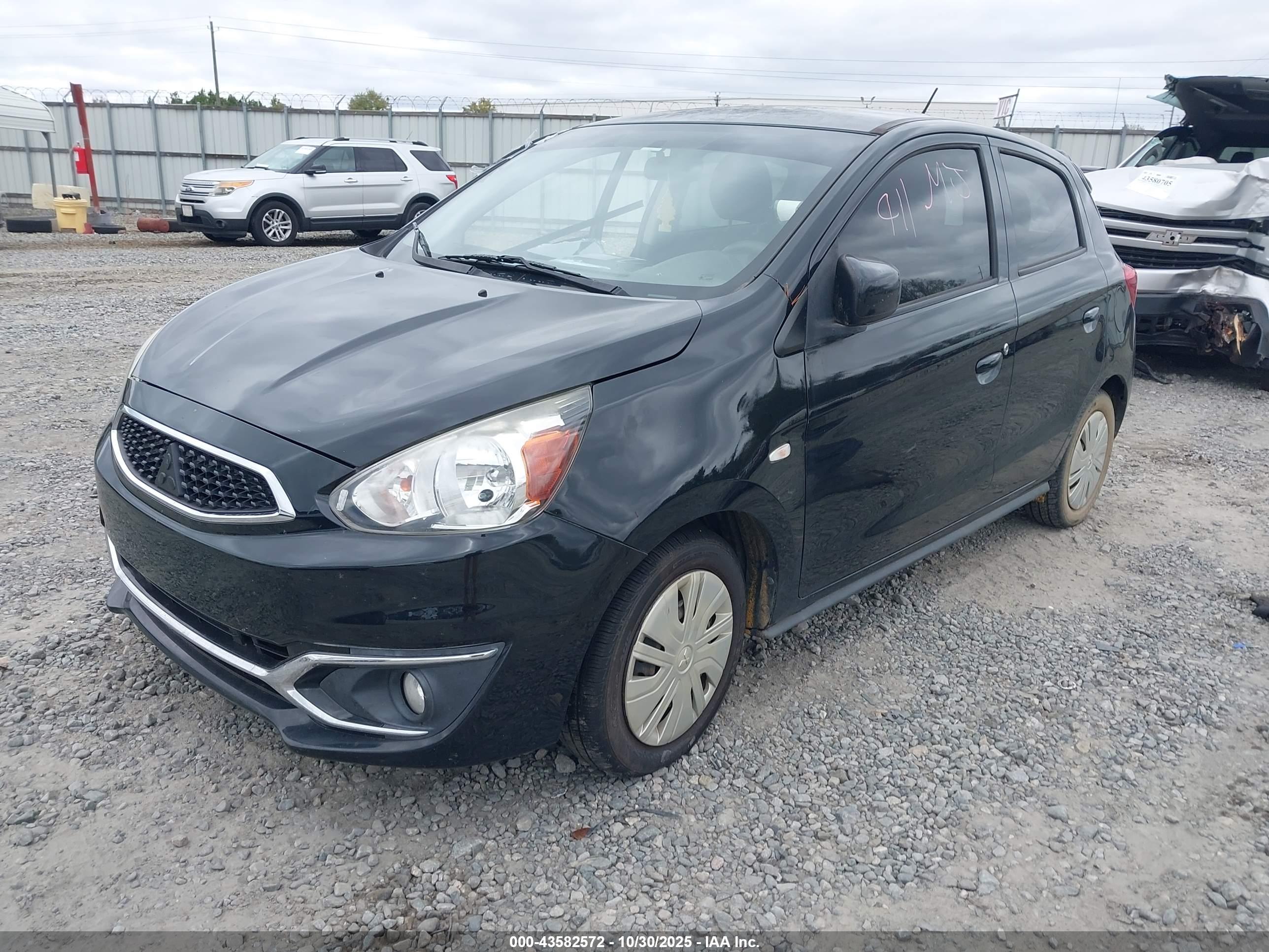 MITSUBISHI MIRAGE image 2