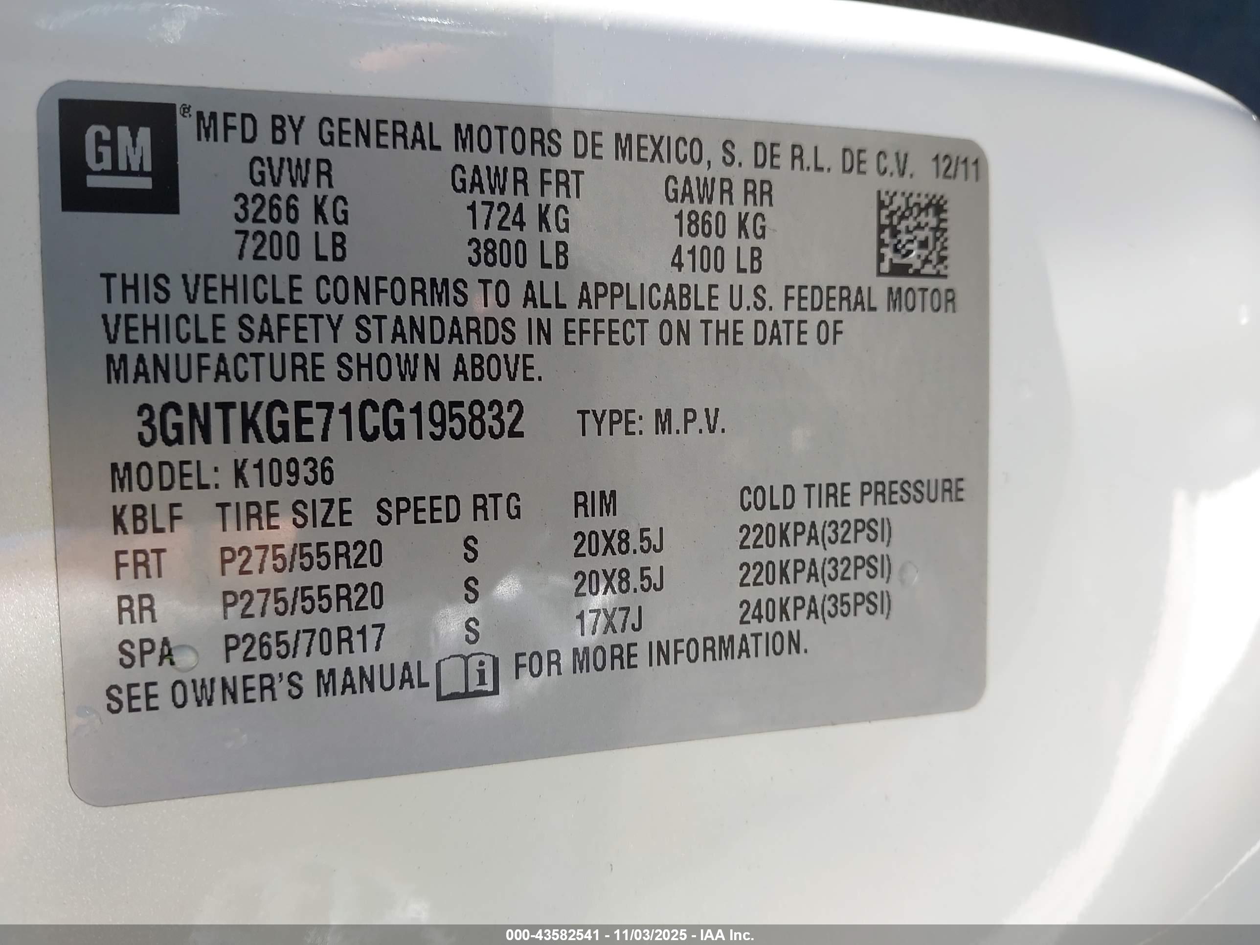 CHEVROLET AVALANCHE image 9