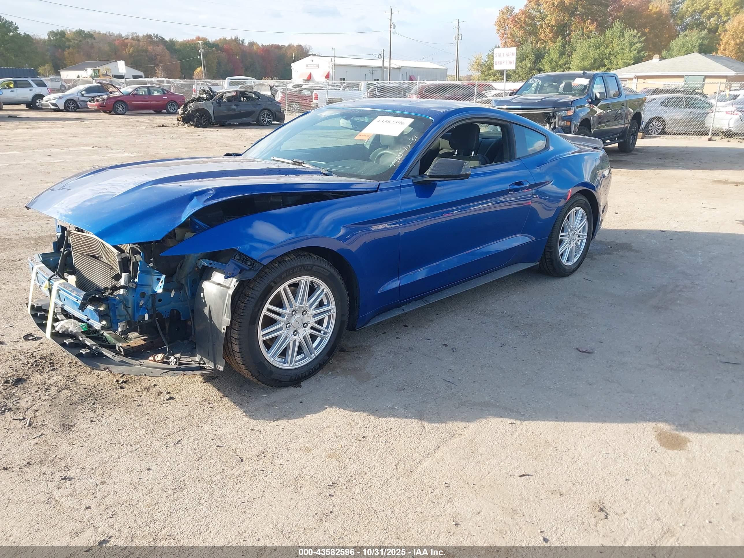 FORD MUSTANG image 2