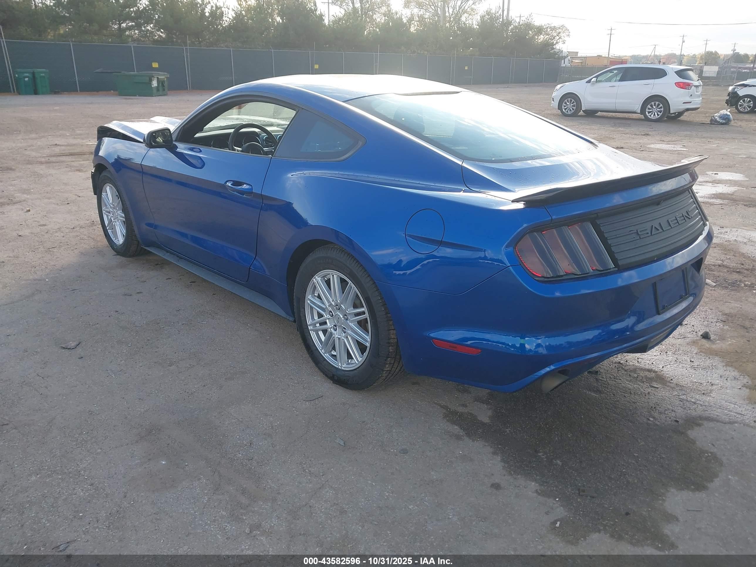 FORD MUSTANG image 3