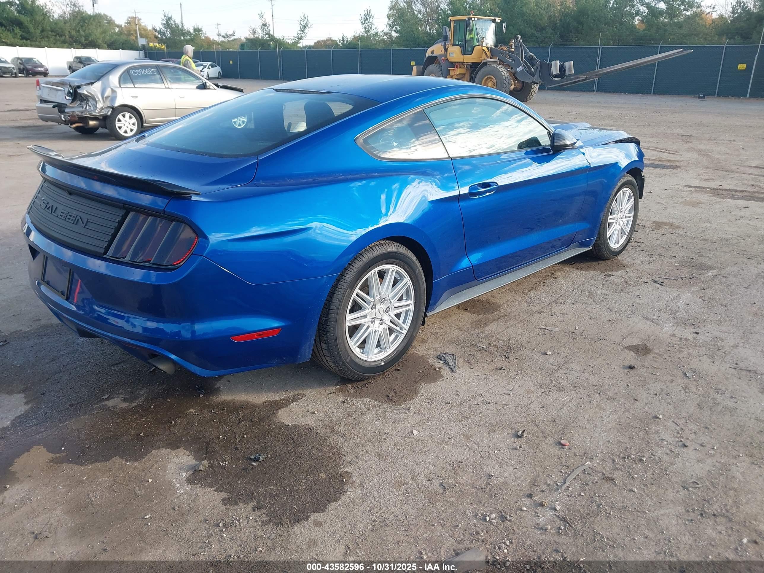 FORD MUSTANG image 4