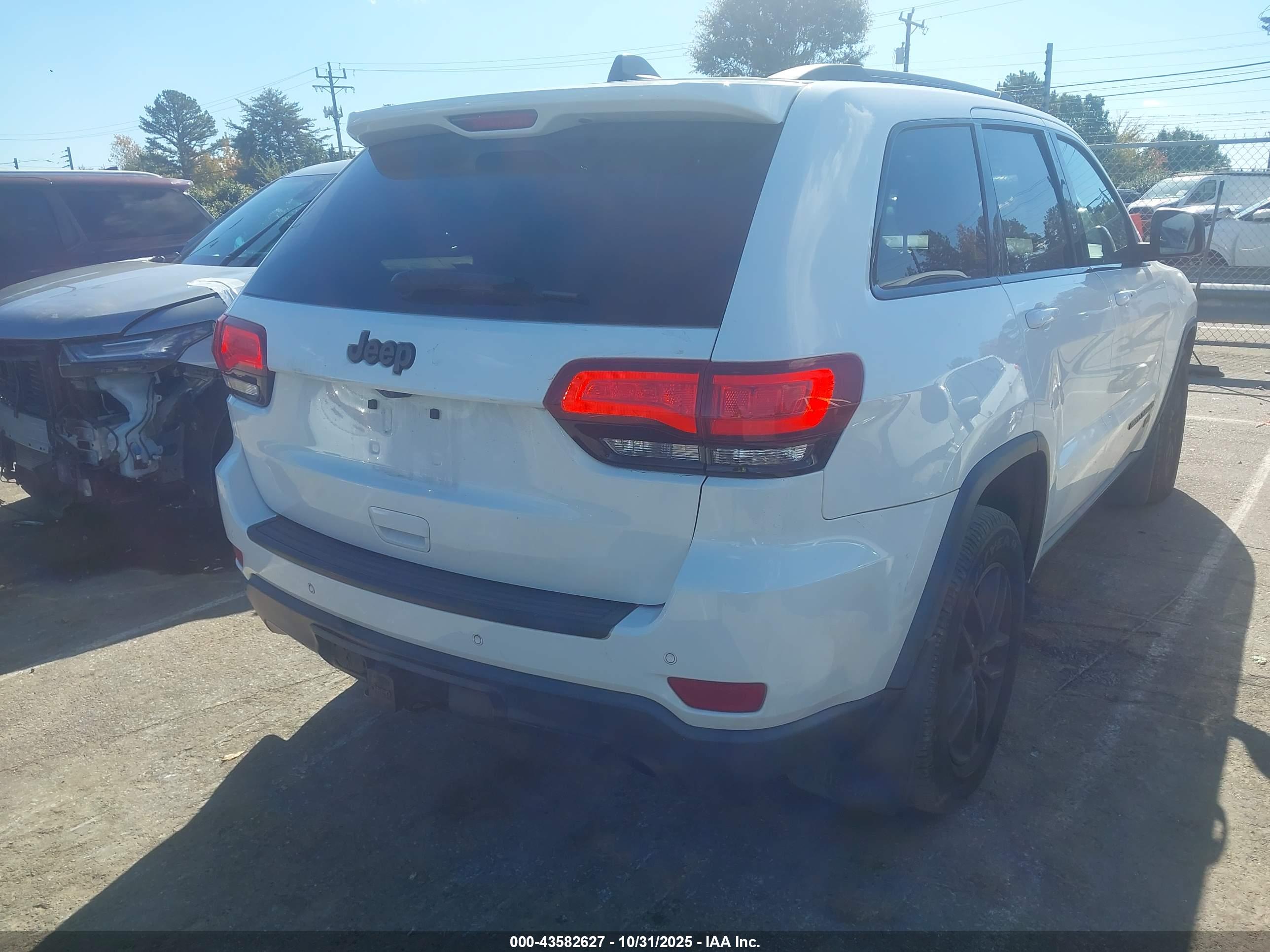 JEEP GRAND image 4