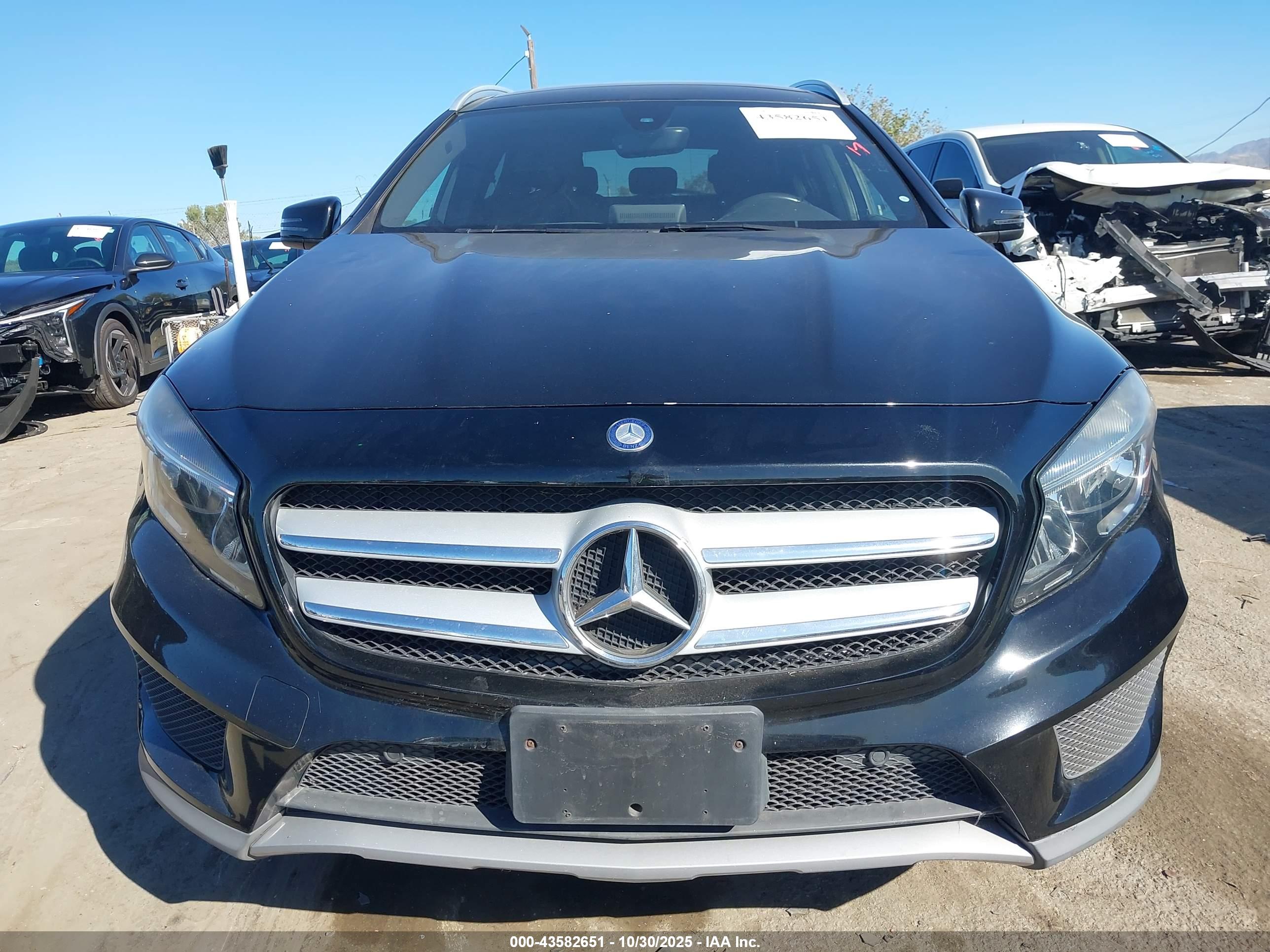 MERCEDES-BENZ GLA image 6