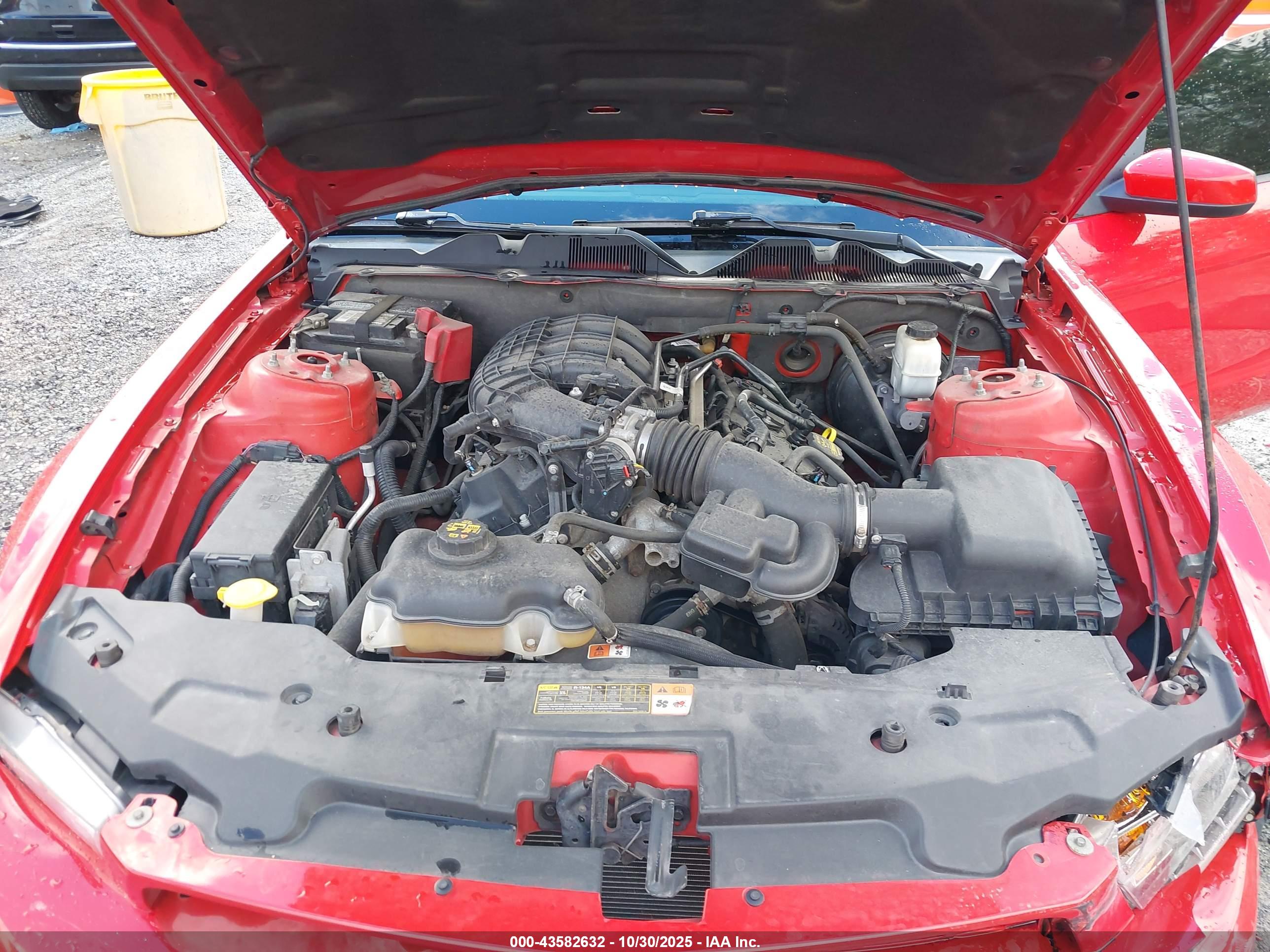 FORD MUSTANG image 10