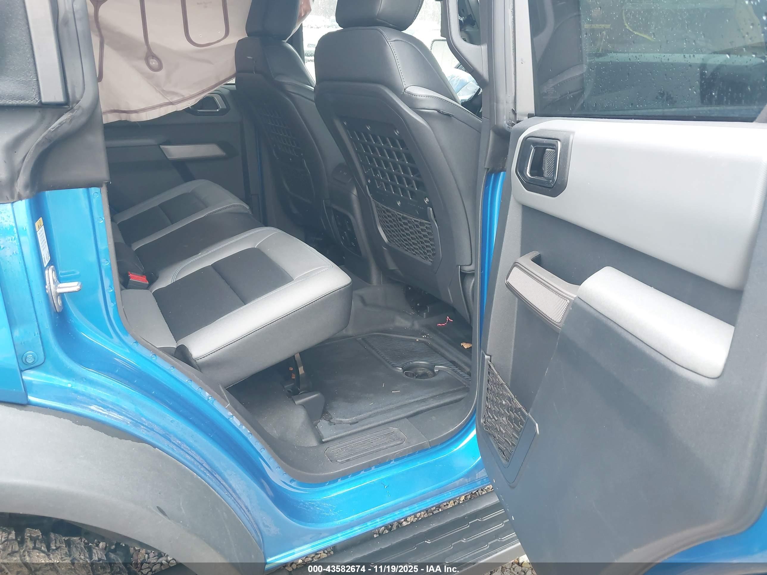 FORD BRONCO image 8