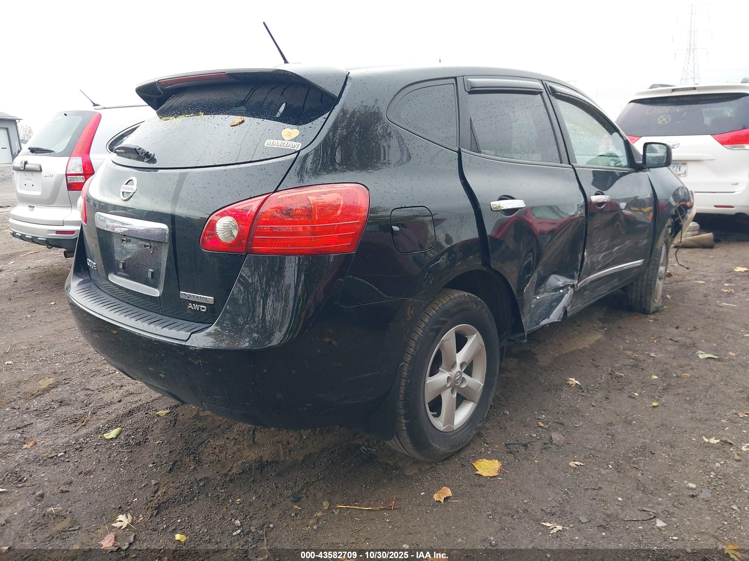 NISSAN ROGUE image 4