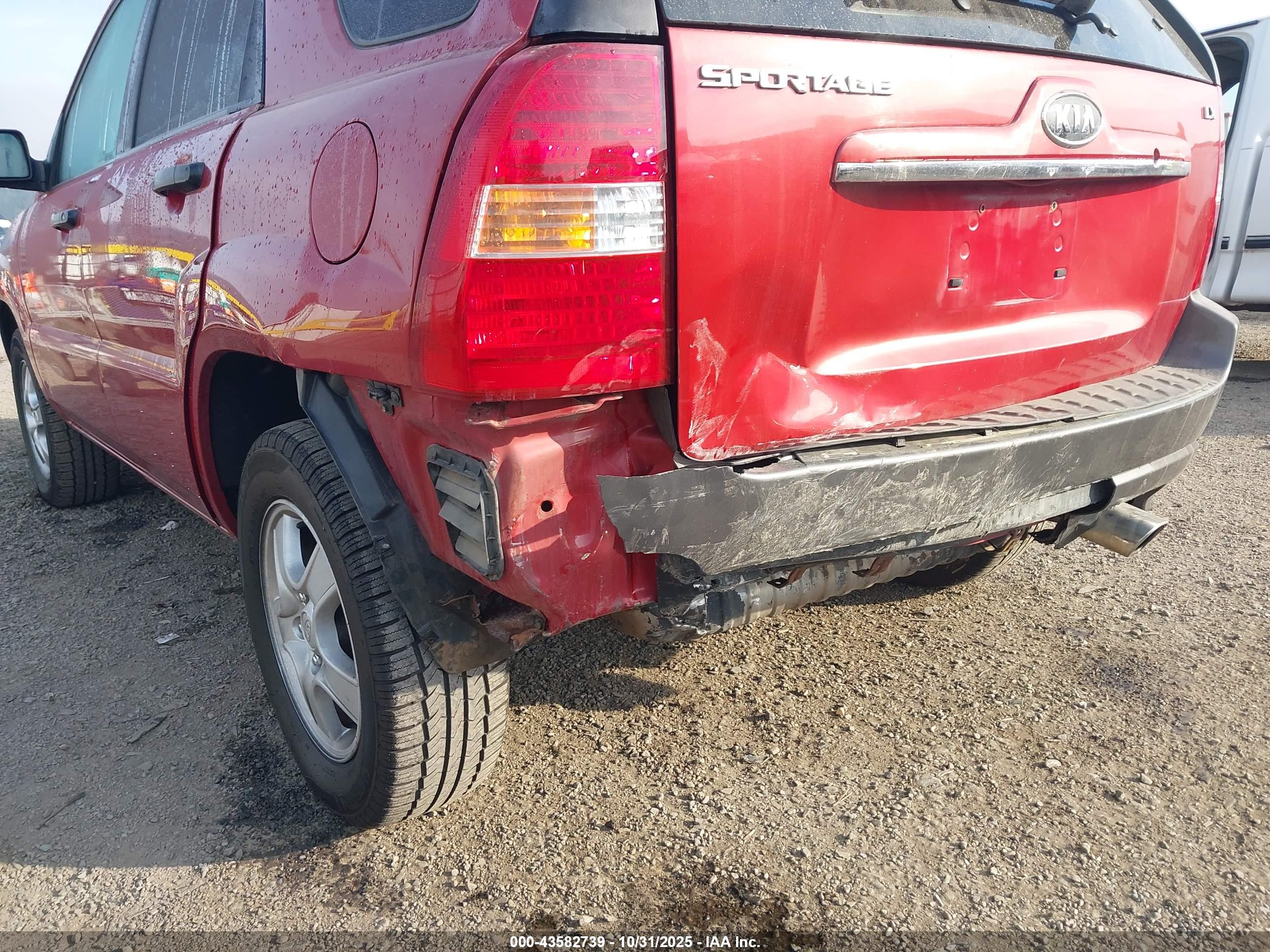 KIA SPORTAGE image 6