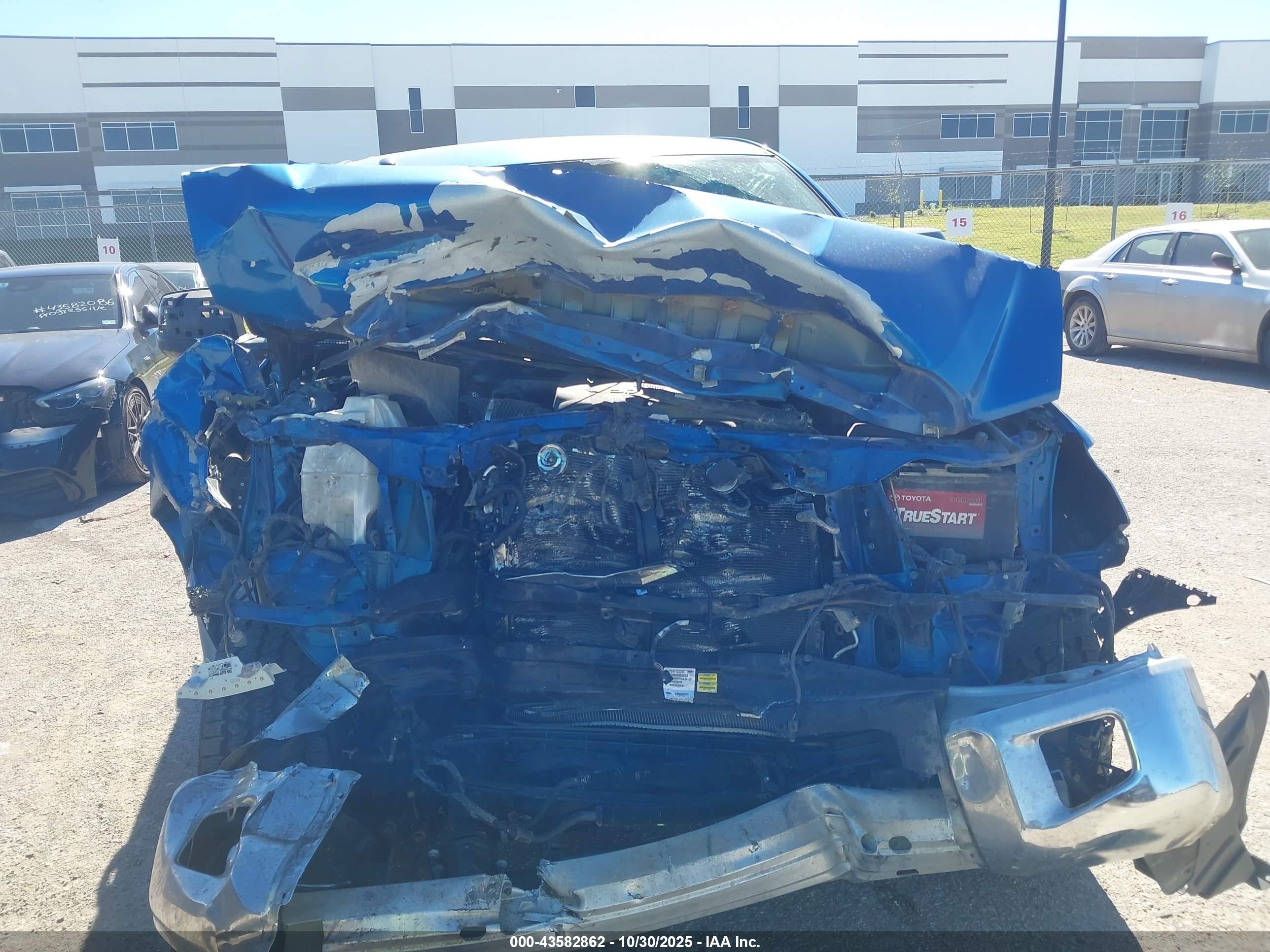 TOYOTA TUNDRA image 6