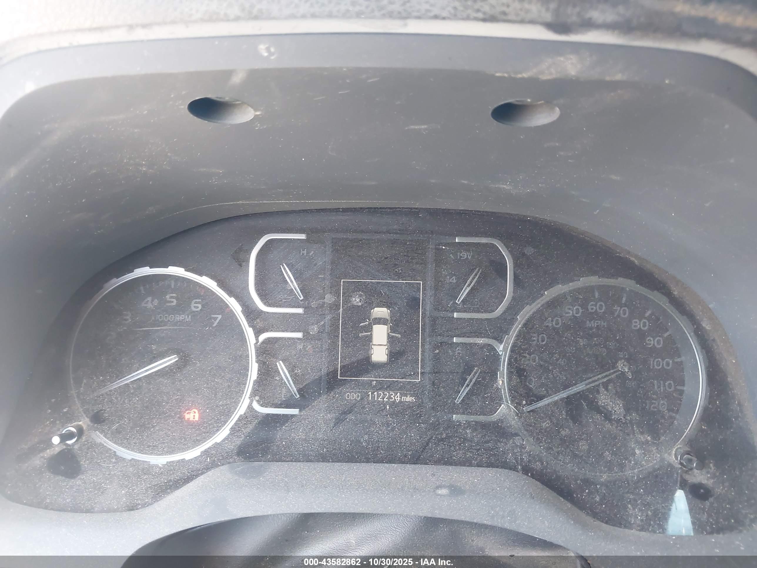 TOYOTA TUNDRA image 7